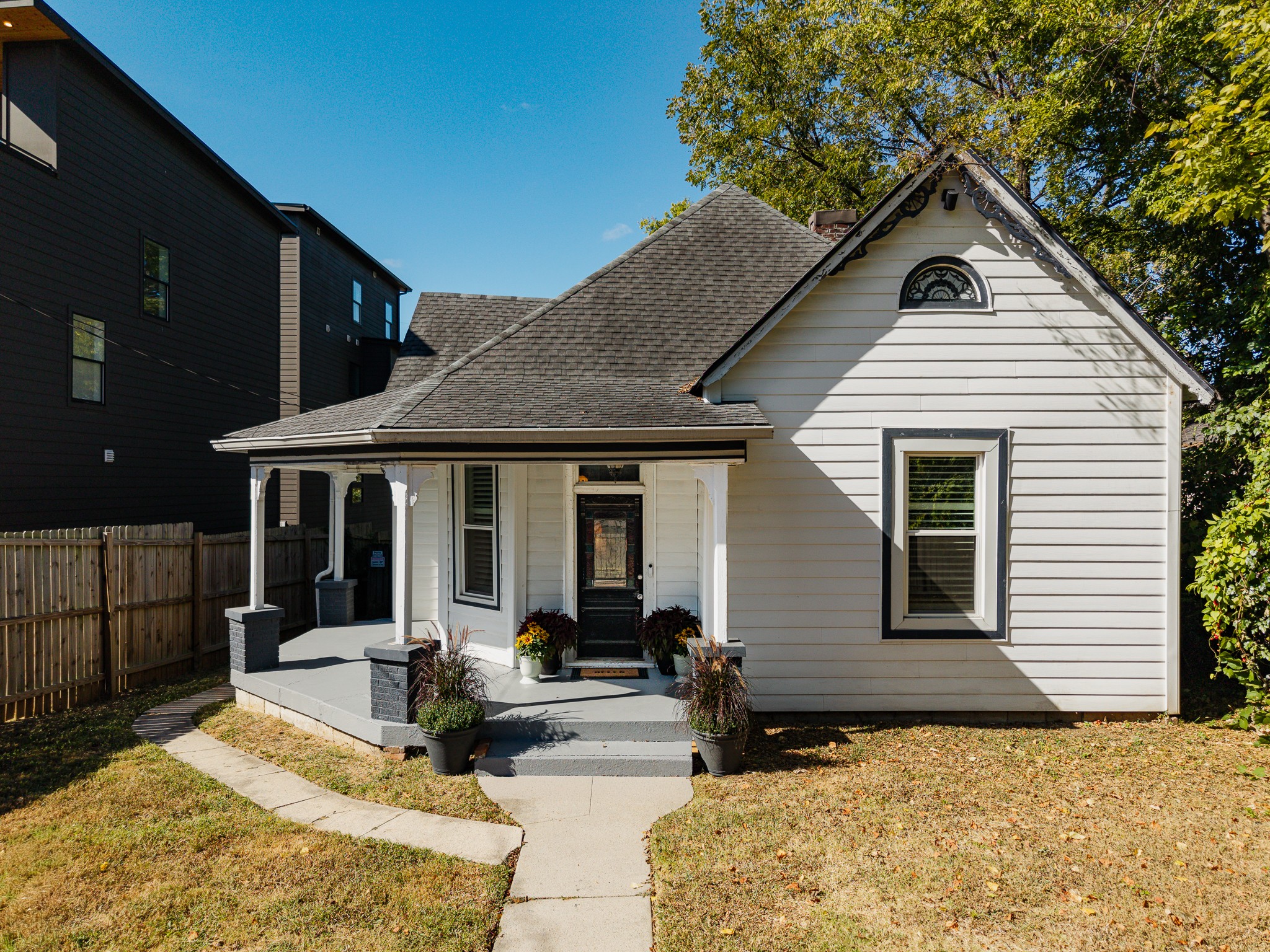 1705 Nassau St Property Photo 1