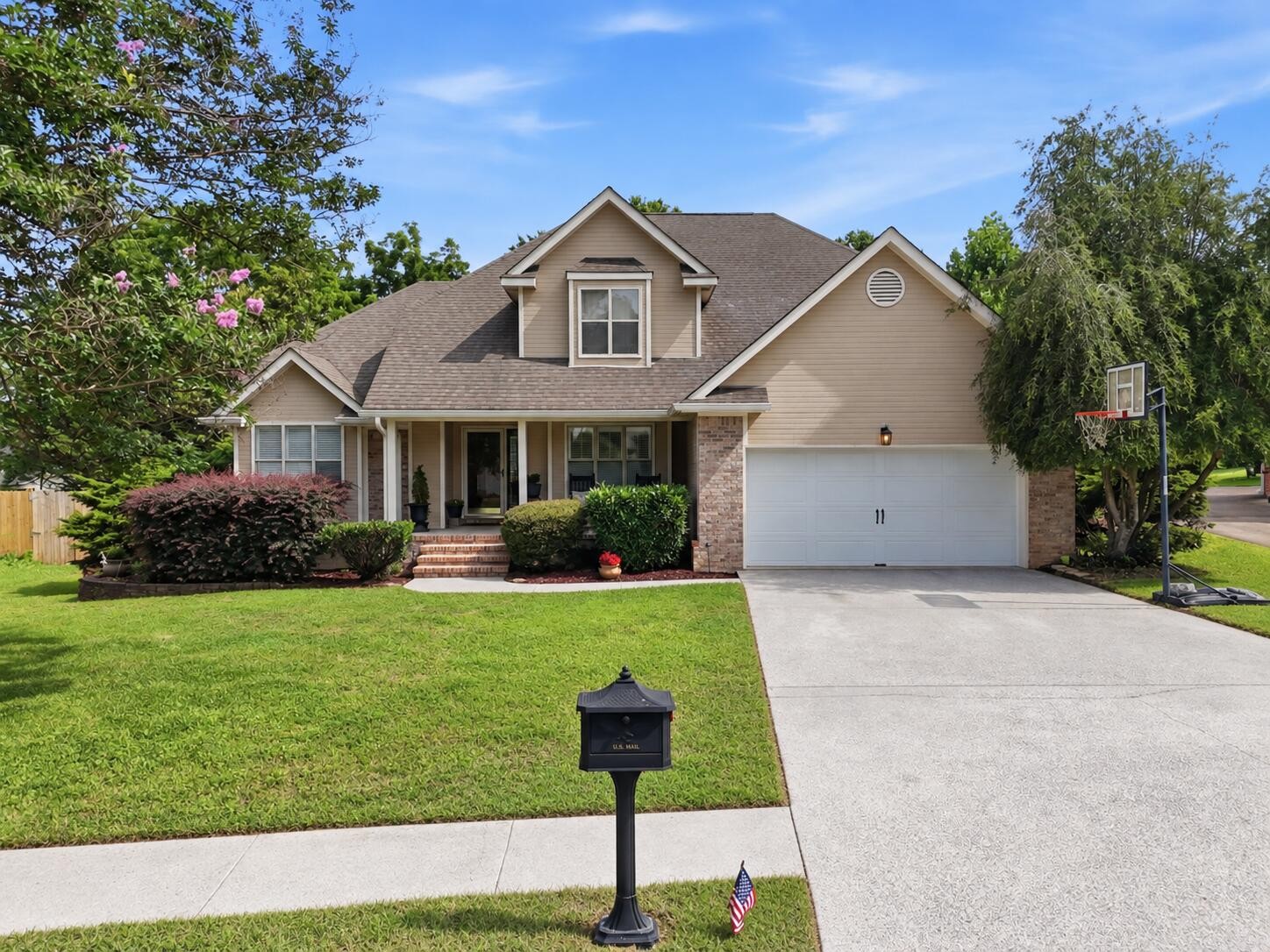8624 Georgetown Trace Lane Property Photo 1