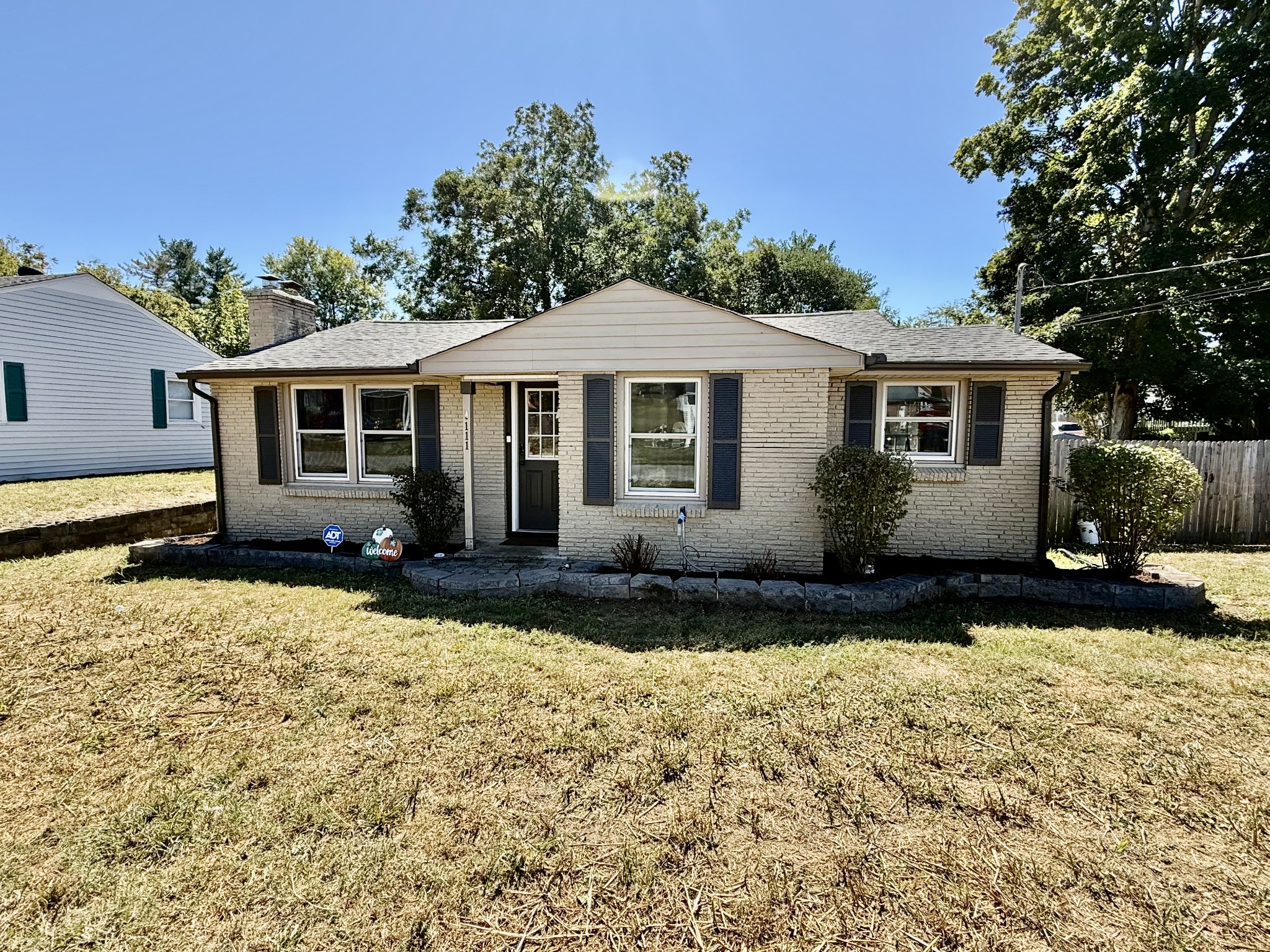 111 Winton St Property Photo 1