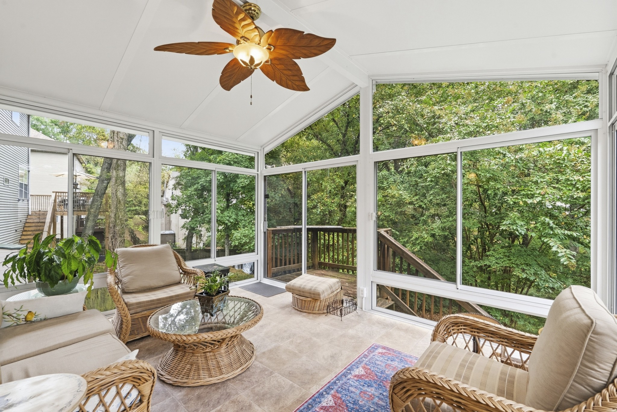 5849 Woodlands Ave Property Photo 10