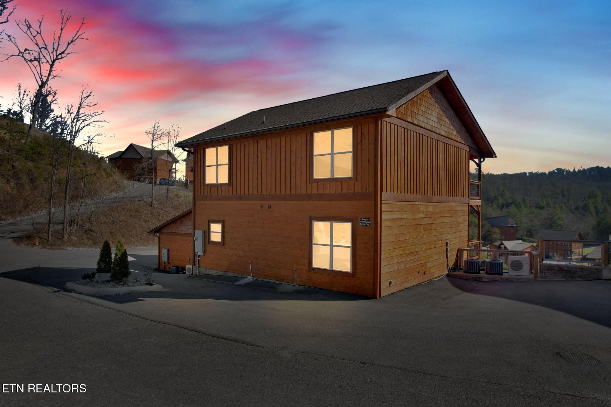 4541 Shangrila Way Property Photo 1