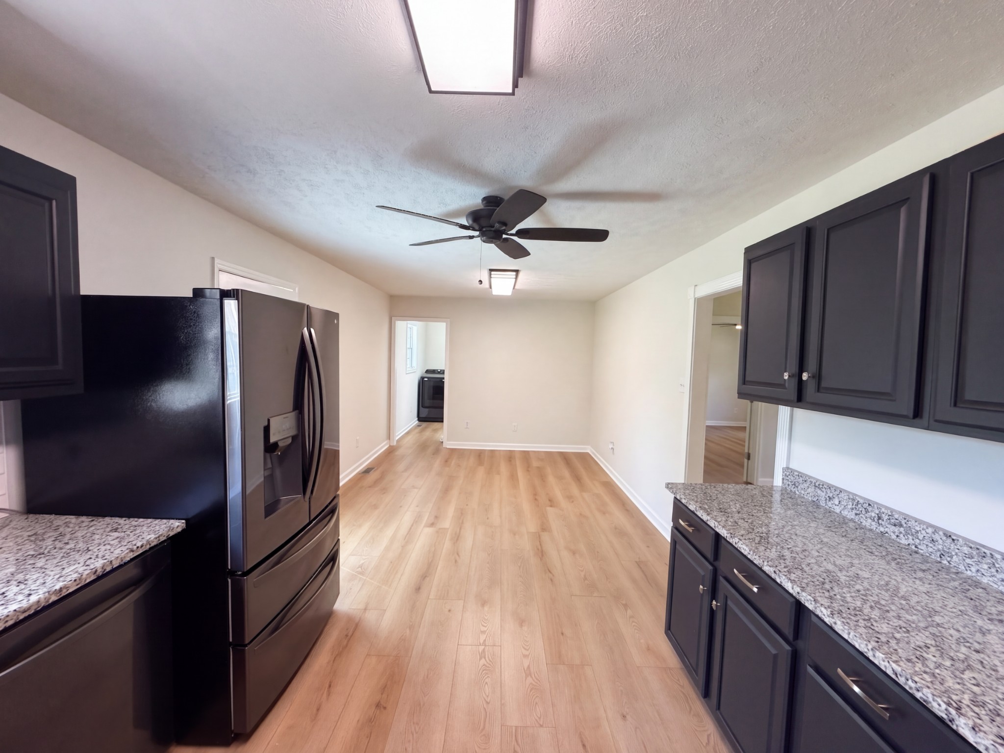 1817 Twin Caves Dr Property Photo 8