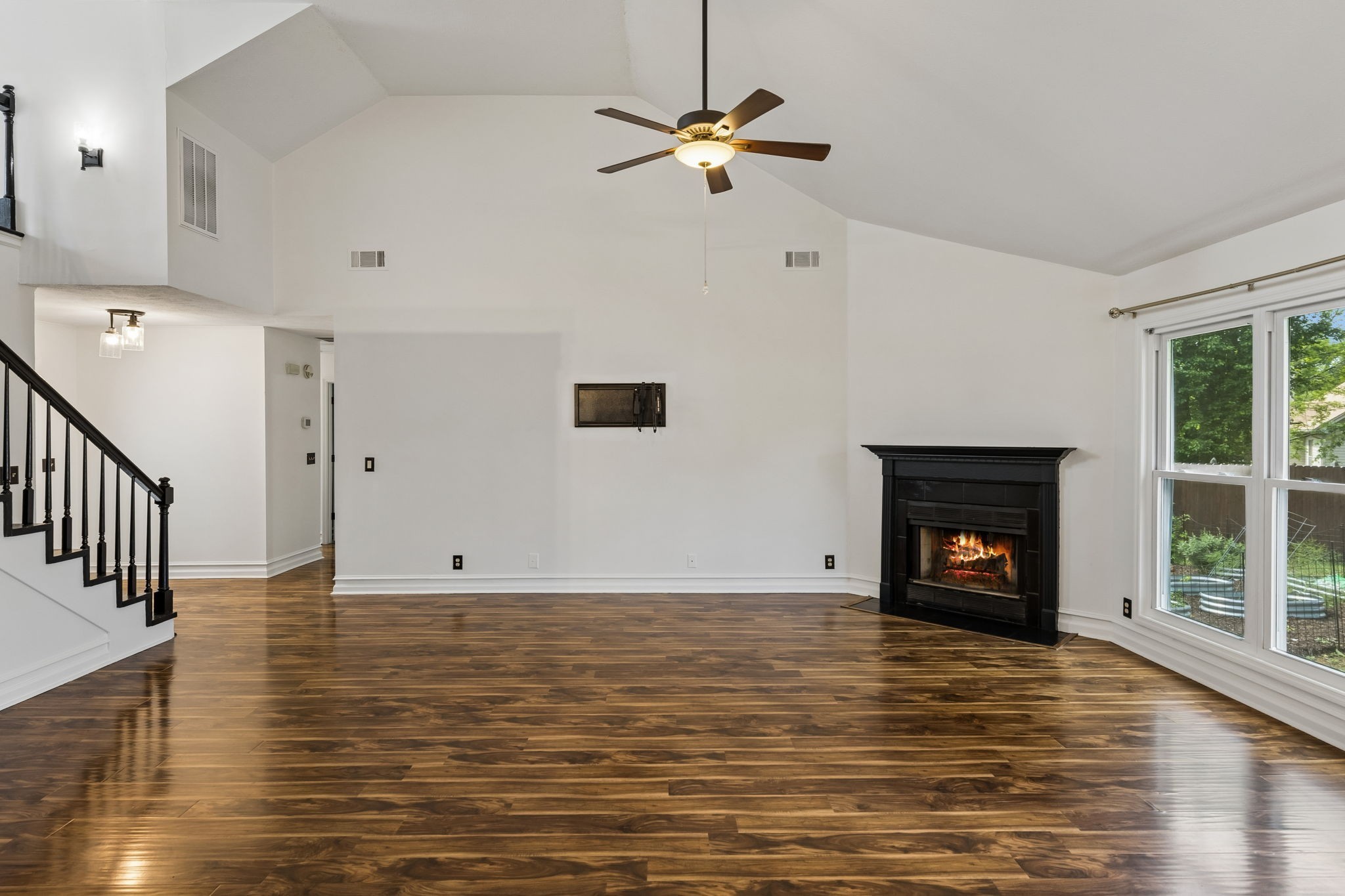 3317 Milbridge Dr Property Photo 7