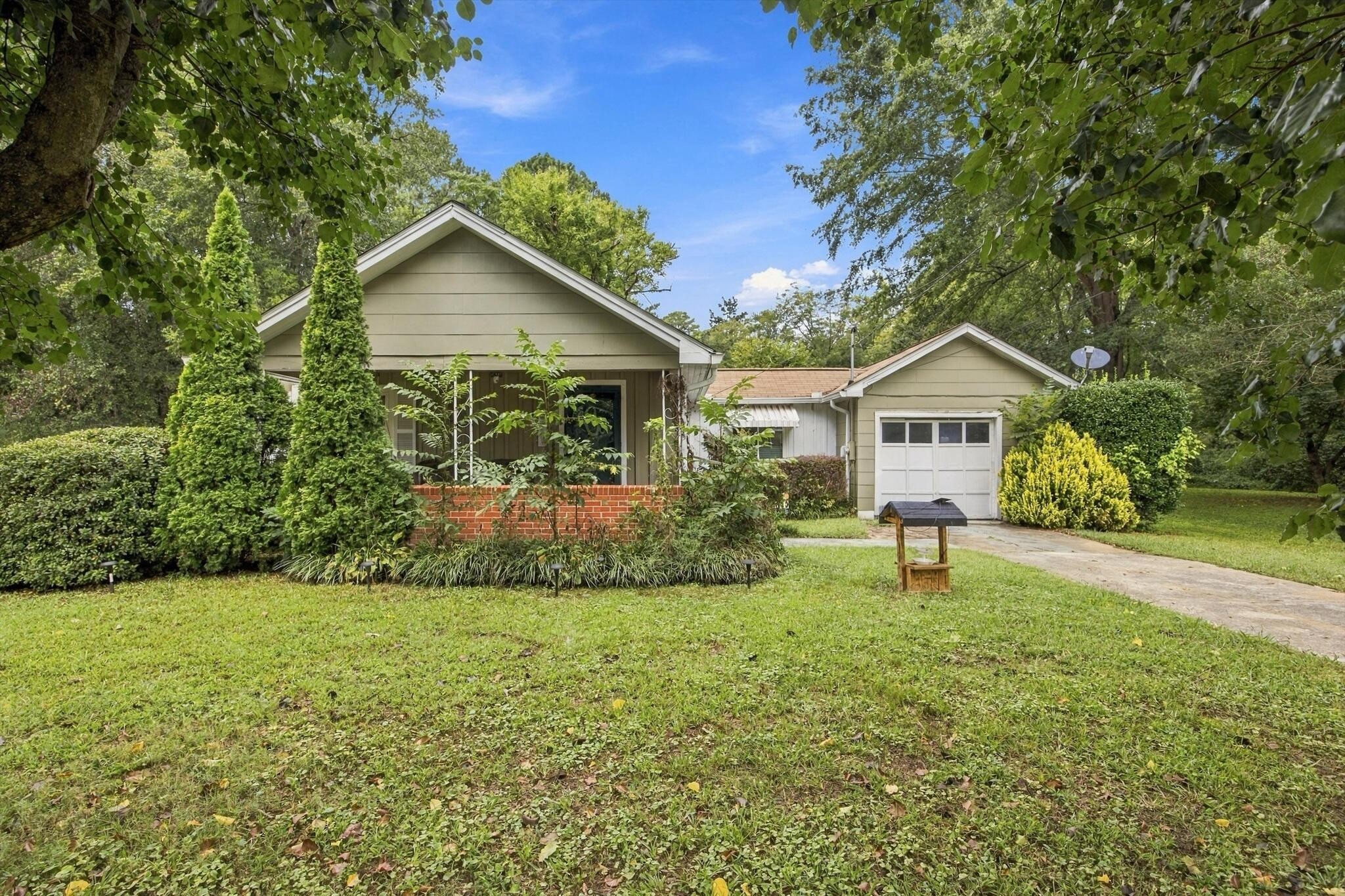 808 S Chattanooga Street Property Photo 1
