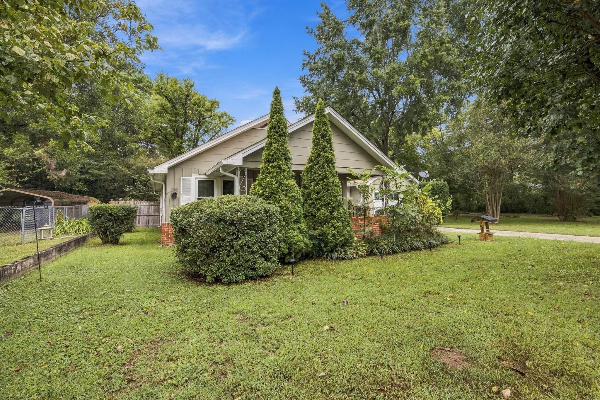 808 S Chattanooga Street Property Photo 3