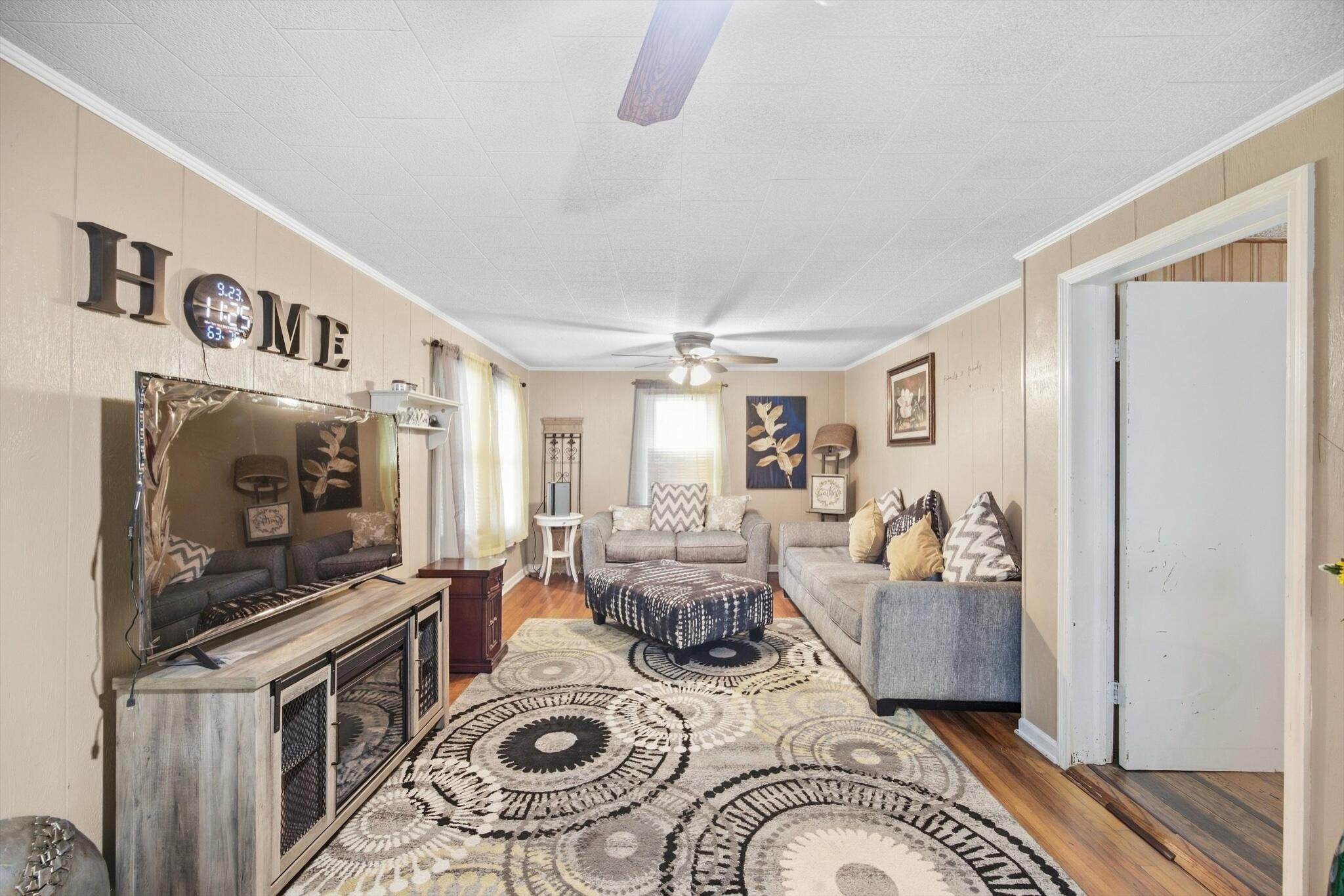 808 S Chattanooga Street Property Photo 8
