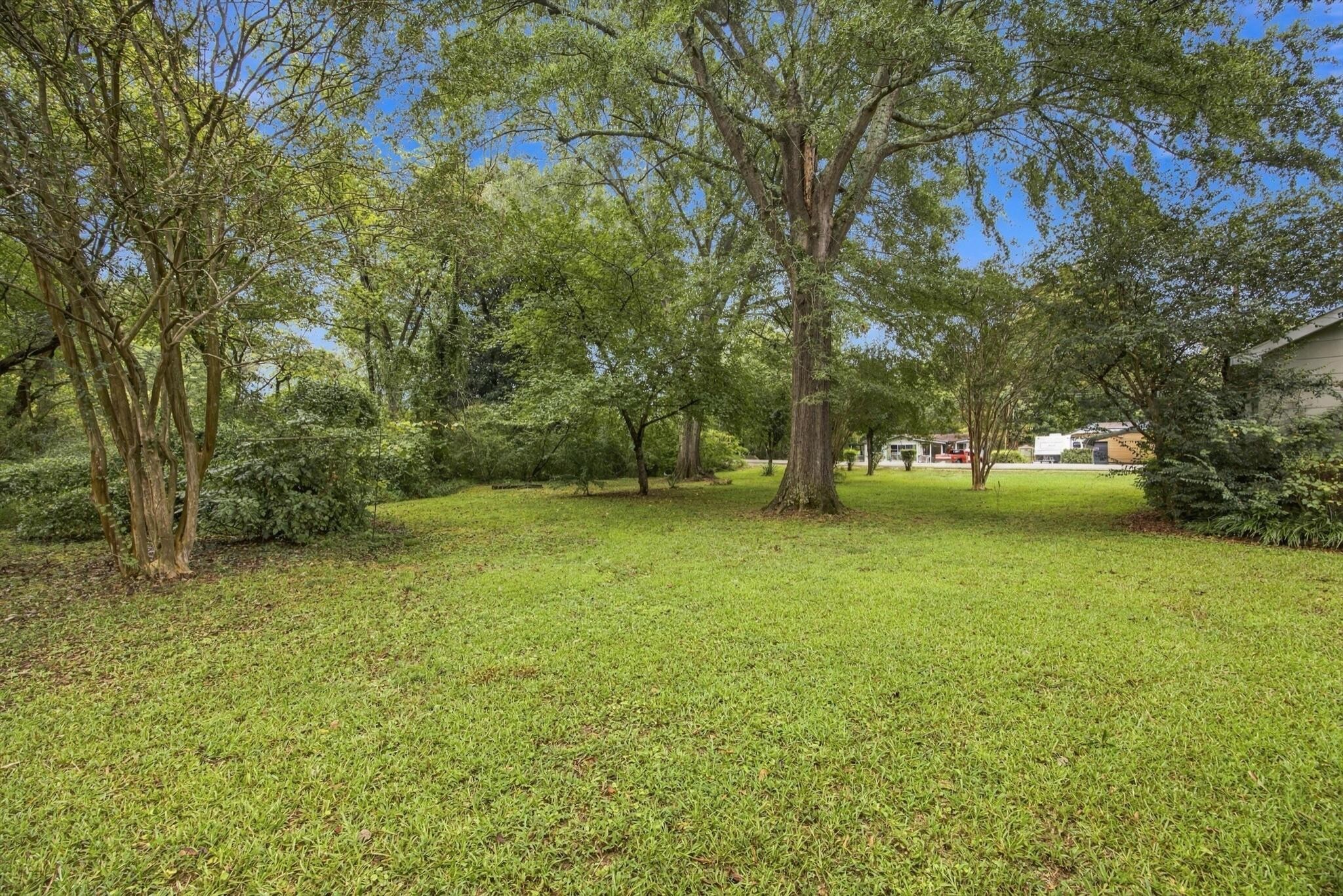 808 S Chattanooga Street Property Photo 23