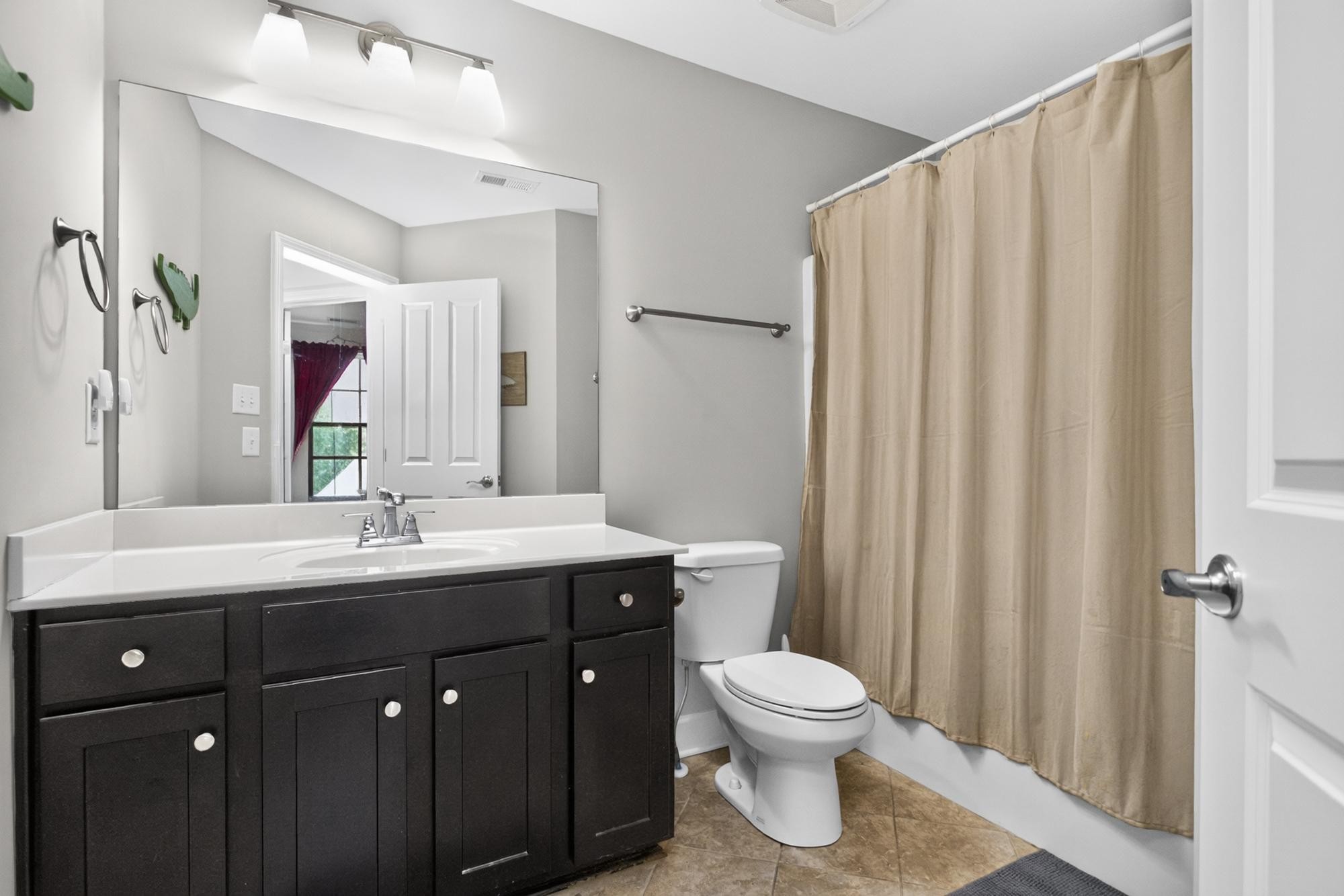 1519 Winding Creek Dr Property Photo 16