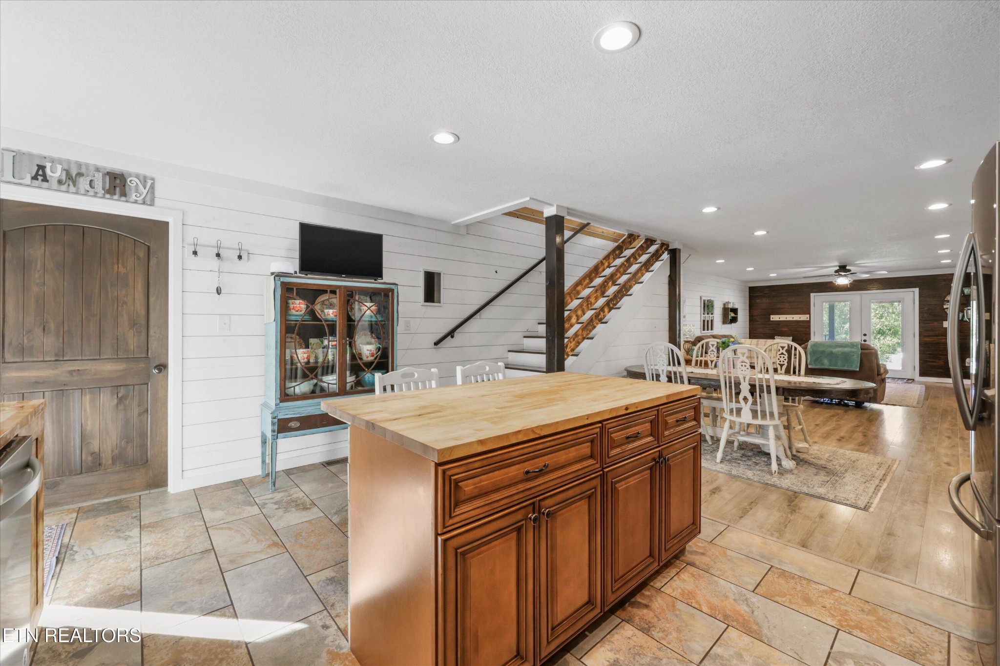 1205 Johnson Rd Property Photo 15