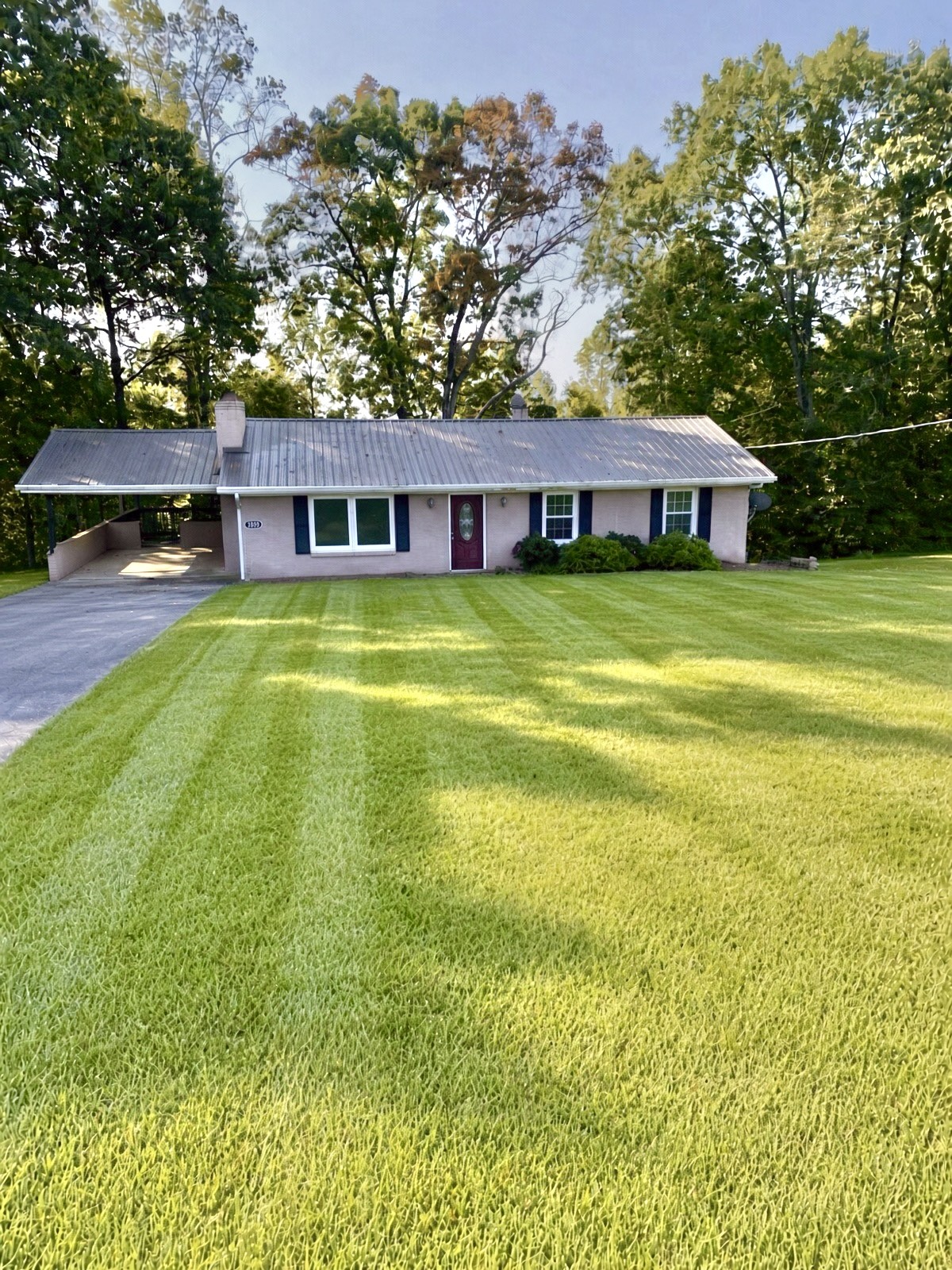 1570 Verna Qualls Rd Property Photo 1