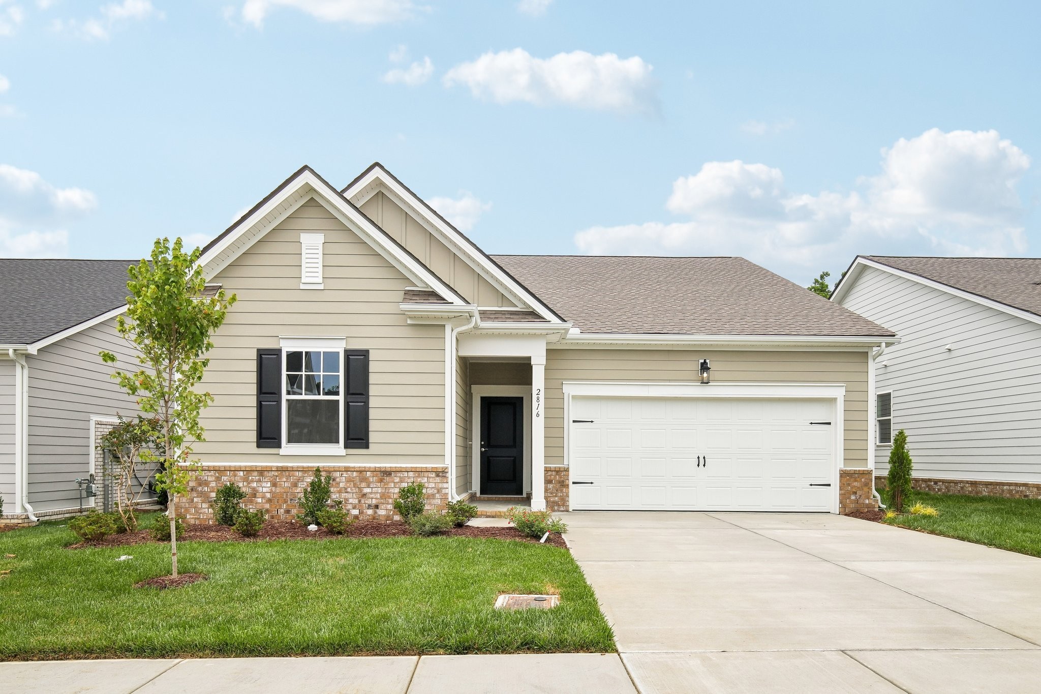 504 Stonehaus Circle, E Property Photo 1