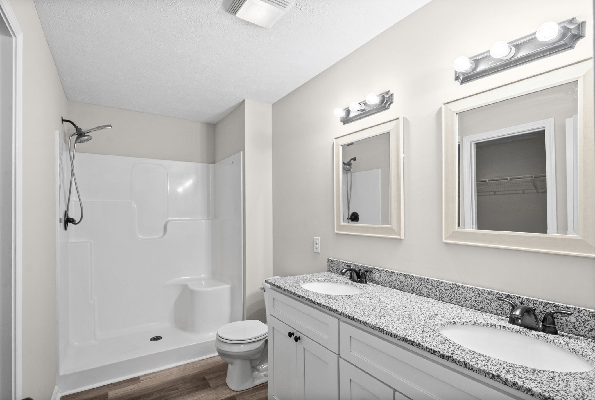 304 Lexie Dr Property Photo 16