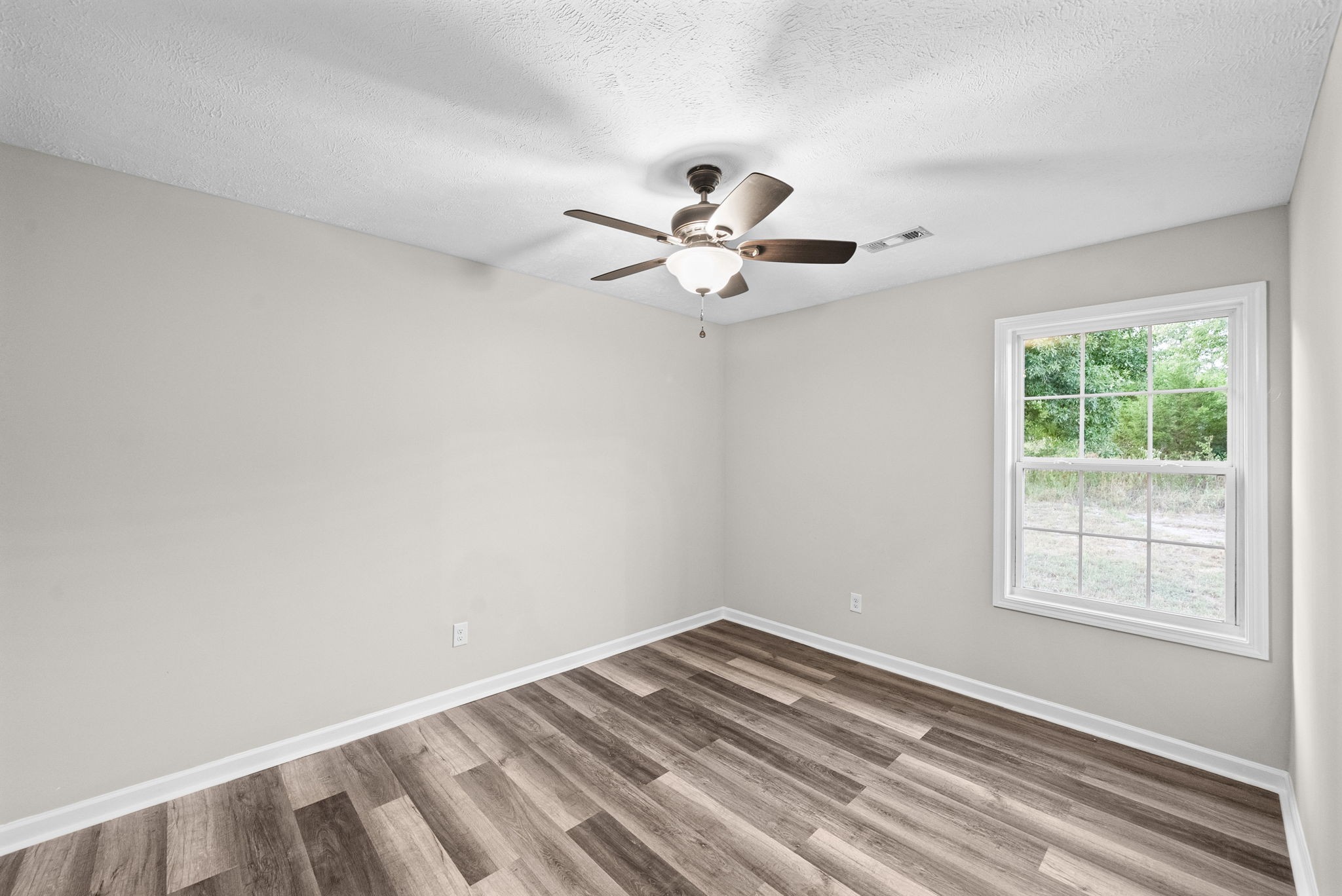 304 Lexie Dr Property Photo 23