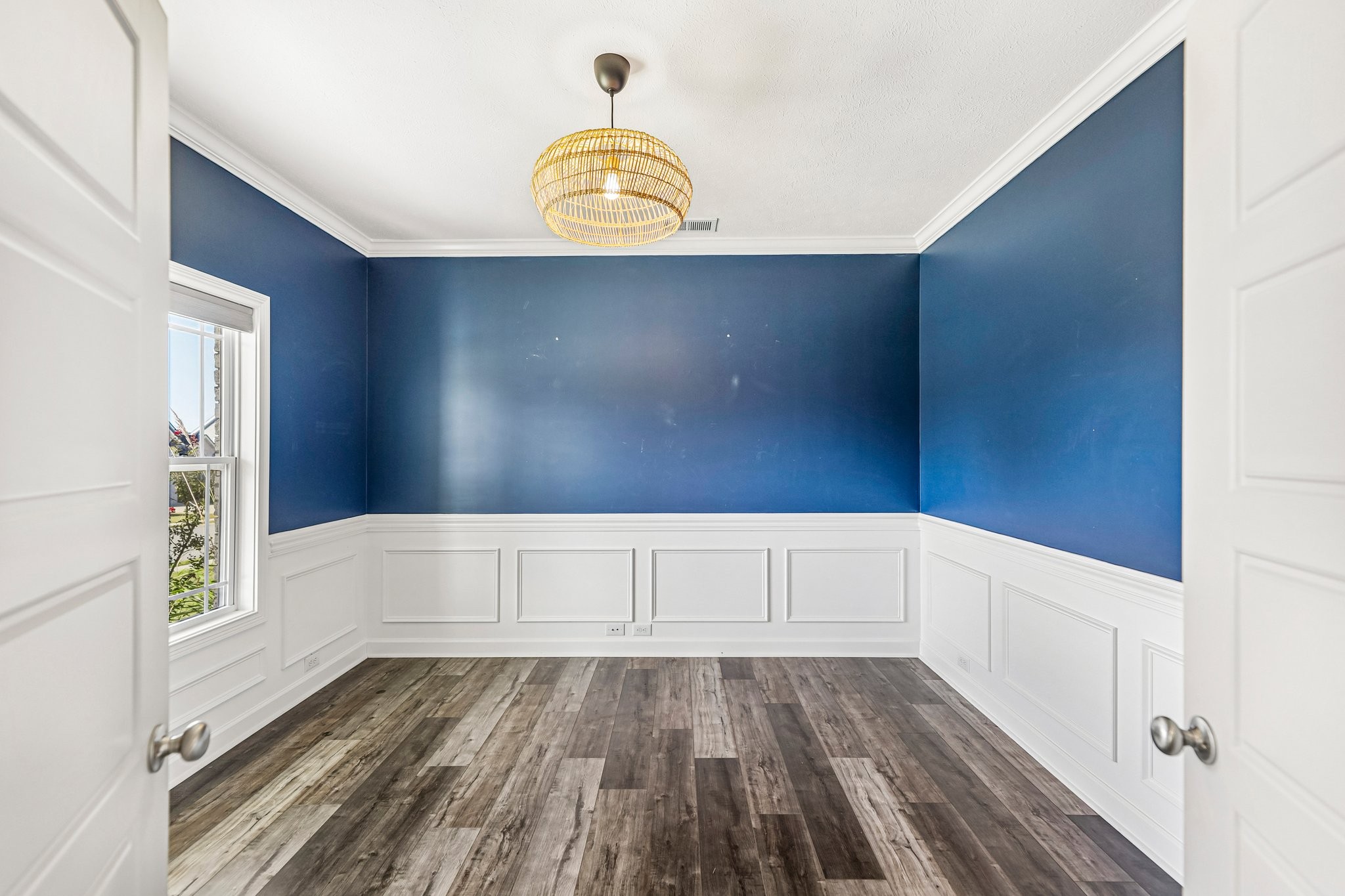 300 Bluebriar Trce Property Photo 9