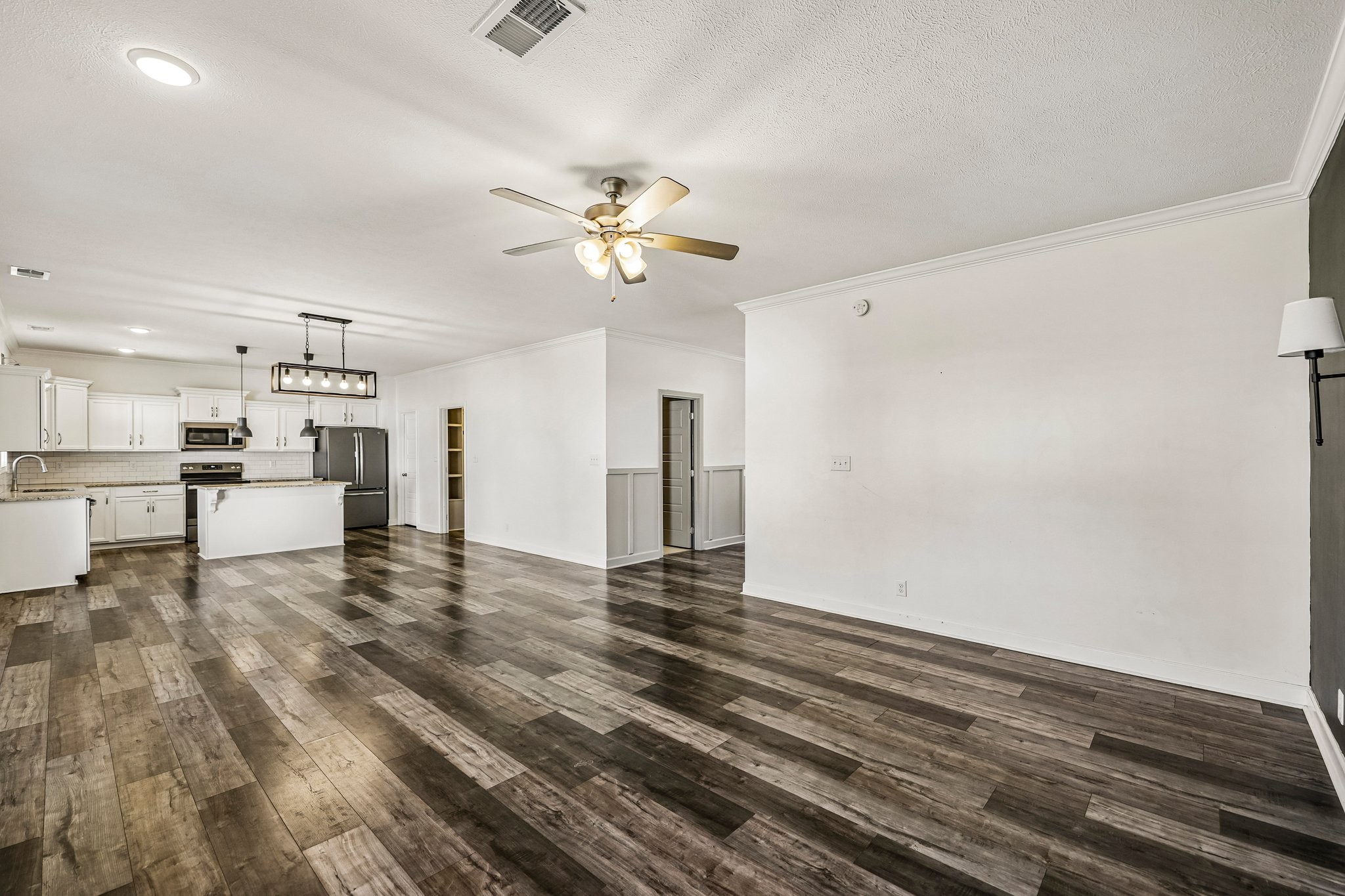 300 Bluebriar Trce Property Photo 14