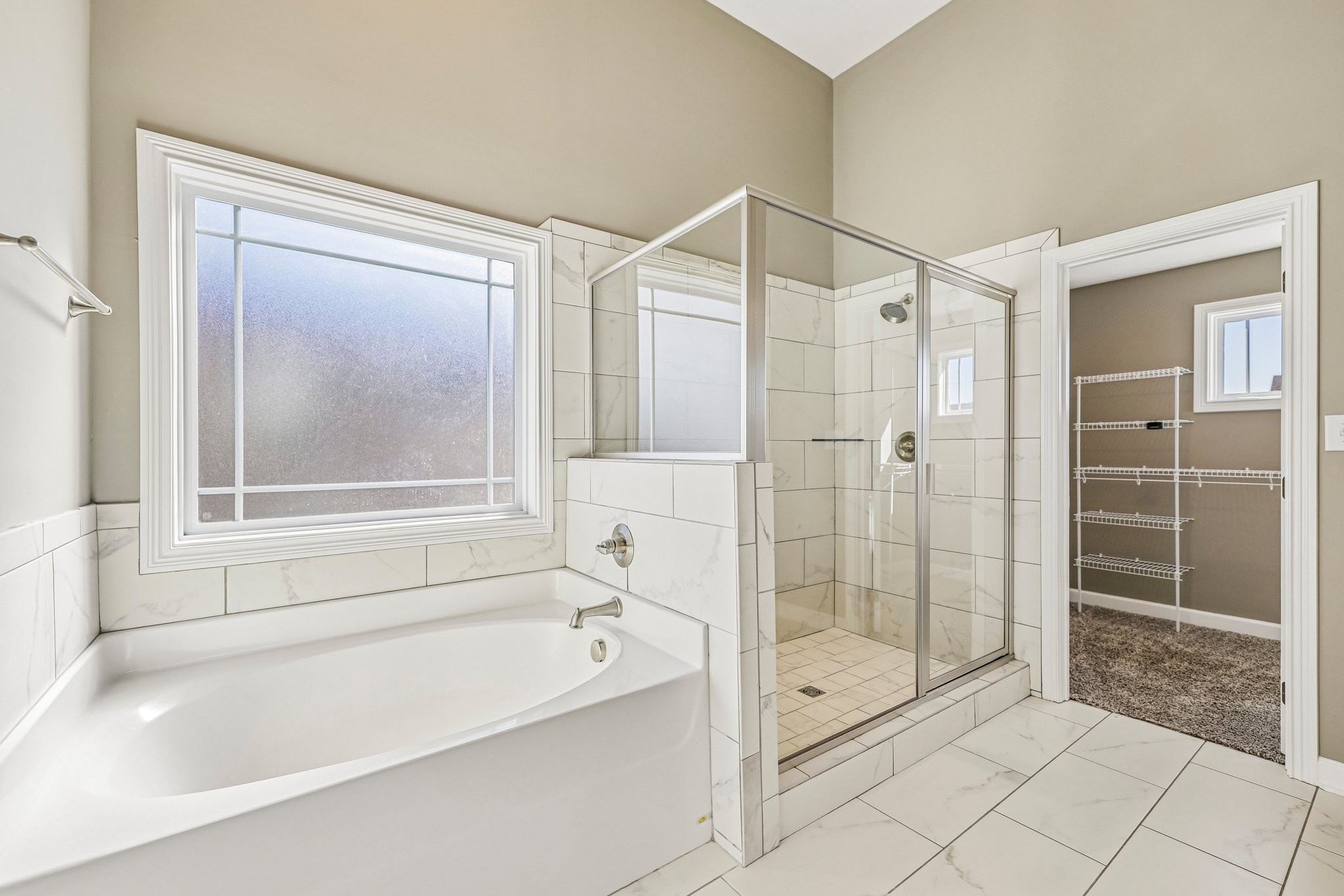 300 Bluebriar Trce Property Photo 43