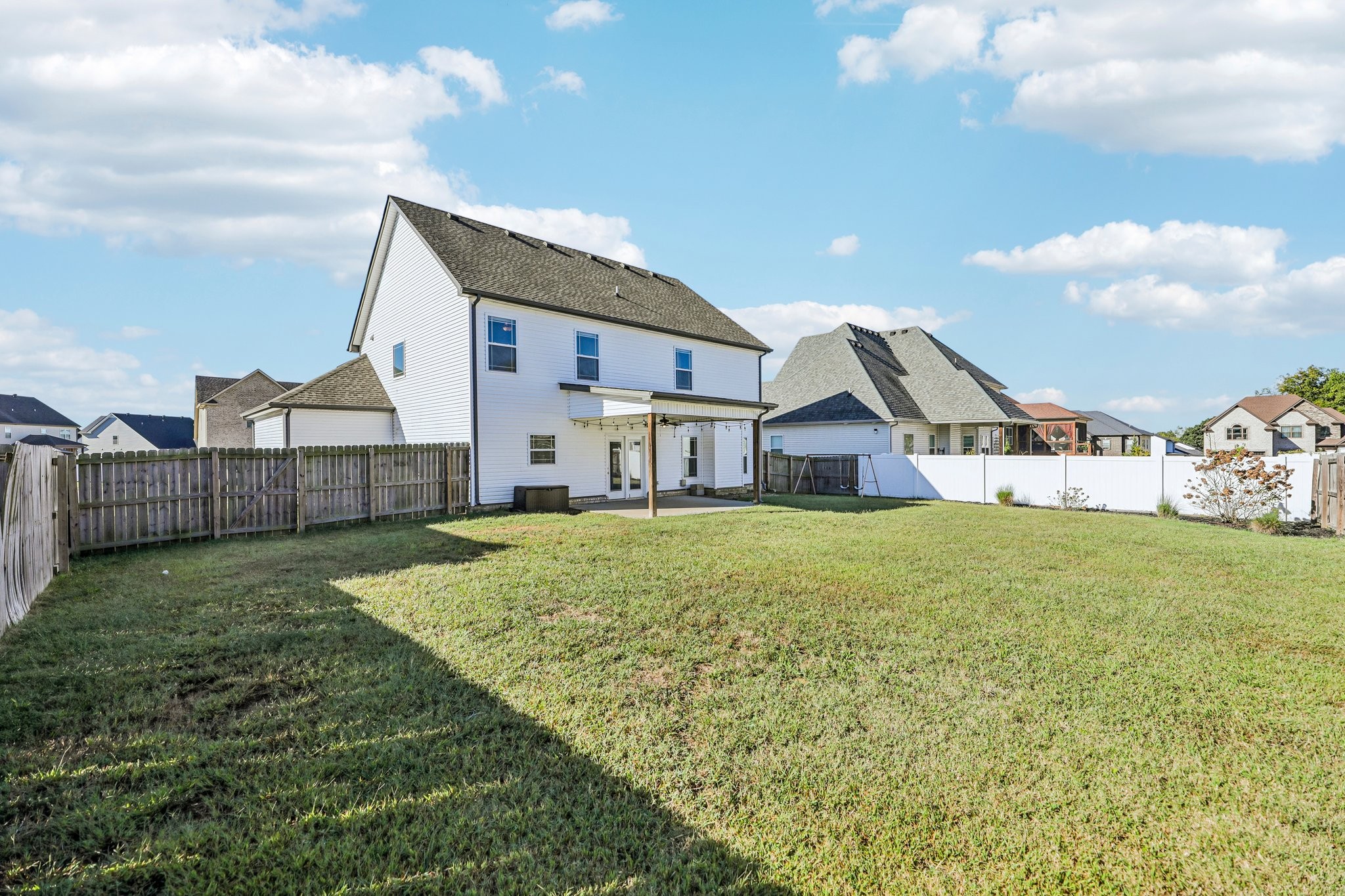 300 Bluebriar Trce Property Photo 52