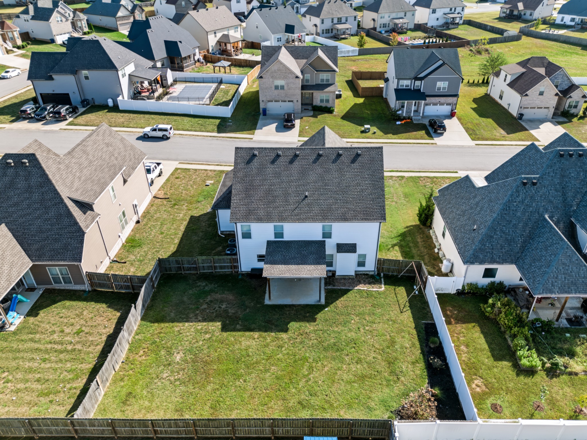 300 Bluebriar Trce Property Photo 57
