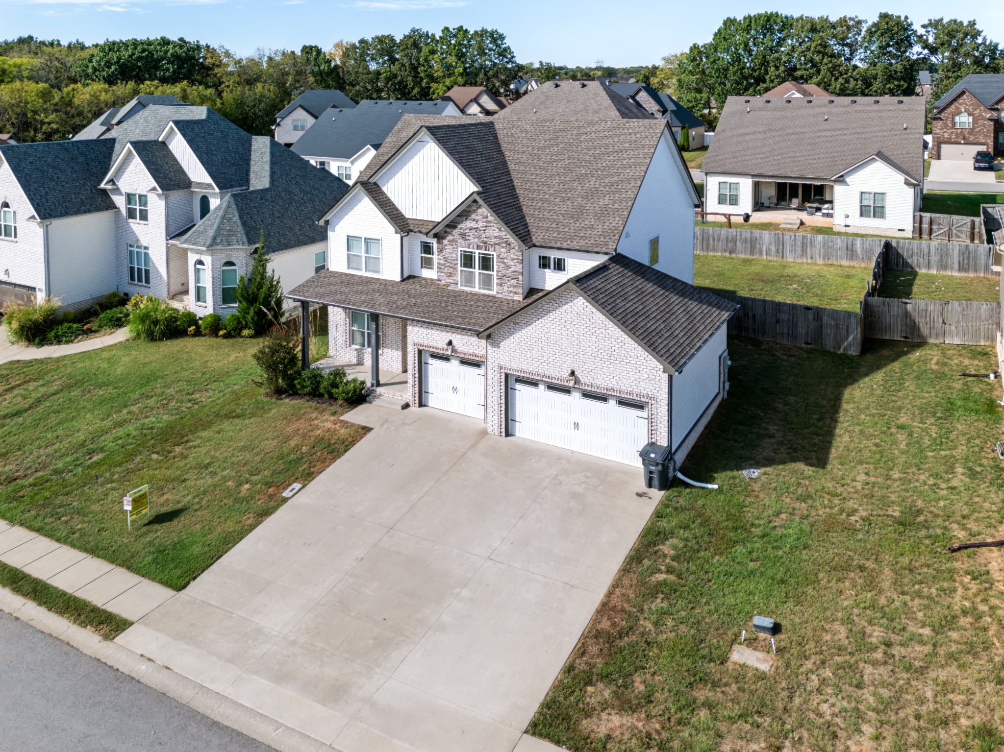 300 Bluebriar Trce Property Photo 60