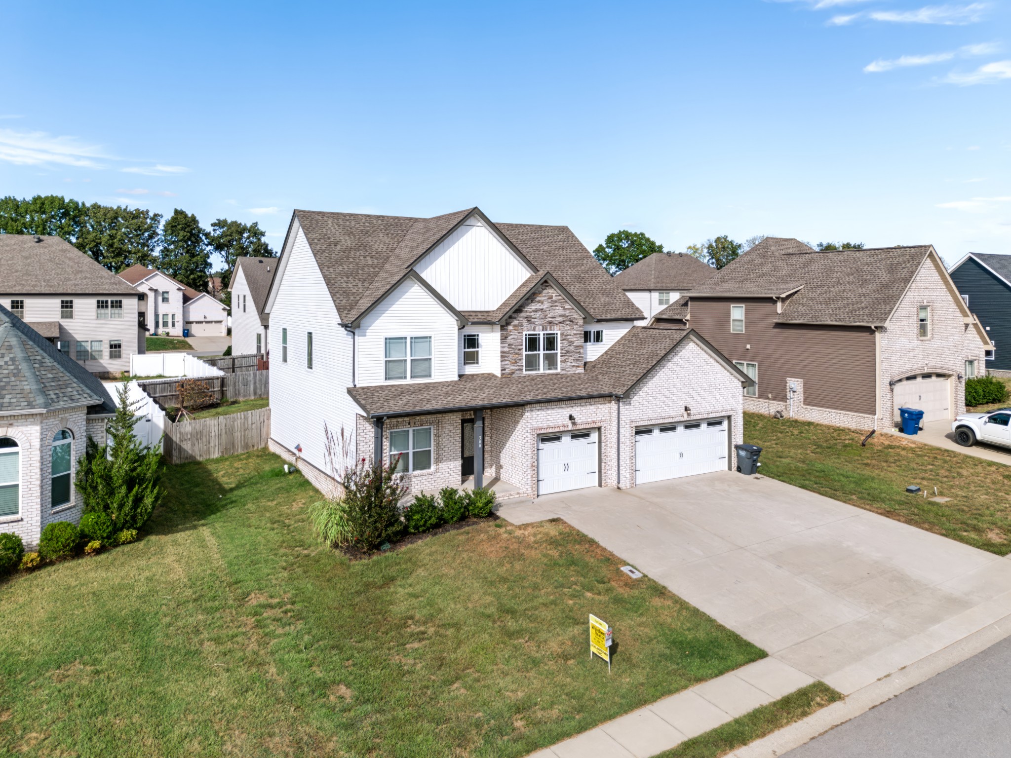 300 Bluebriar Trce Property Photo 62