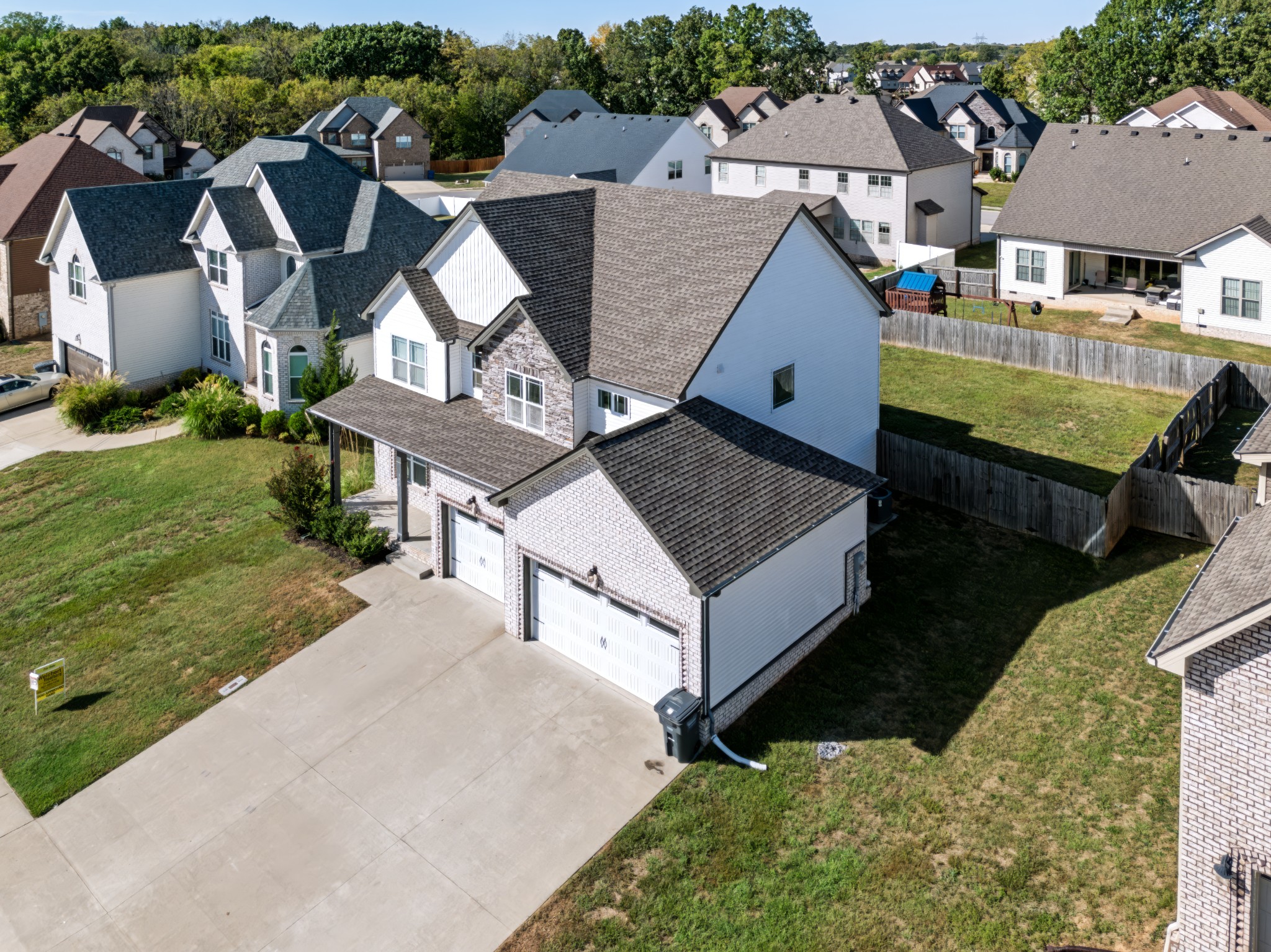 300 Bluebriar Trce Property Photo 71
