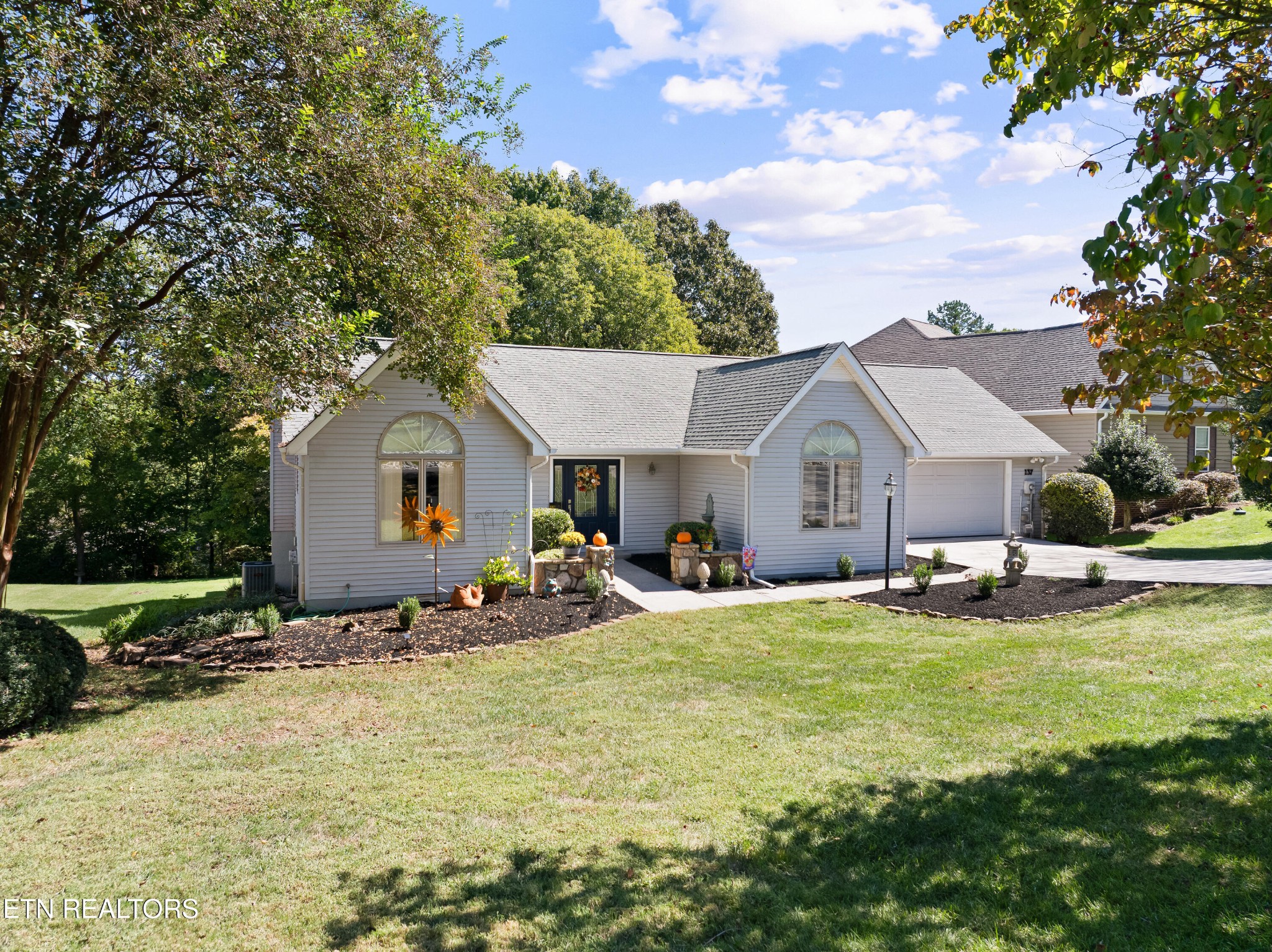 137 Chahyga Way Property Photo 1