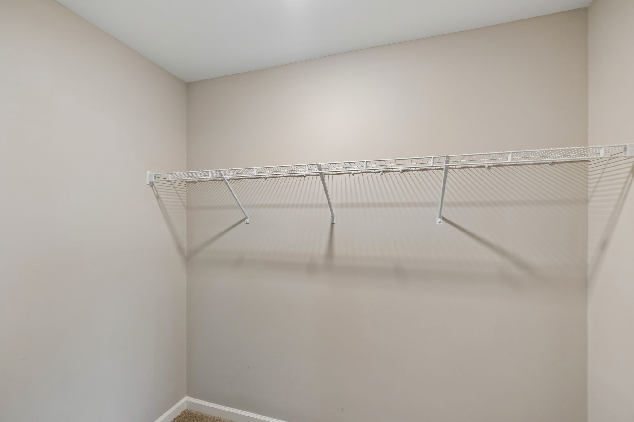 606 Golden Eagle Ct Property Photo 49