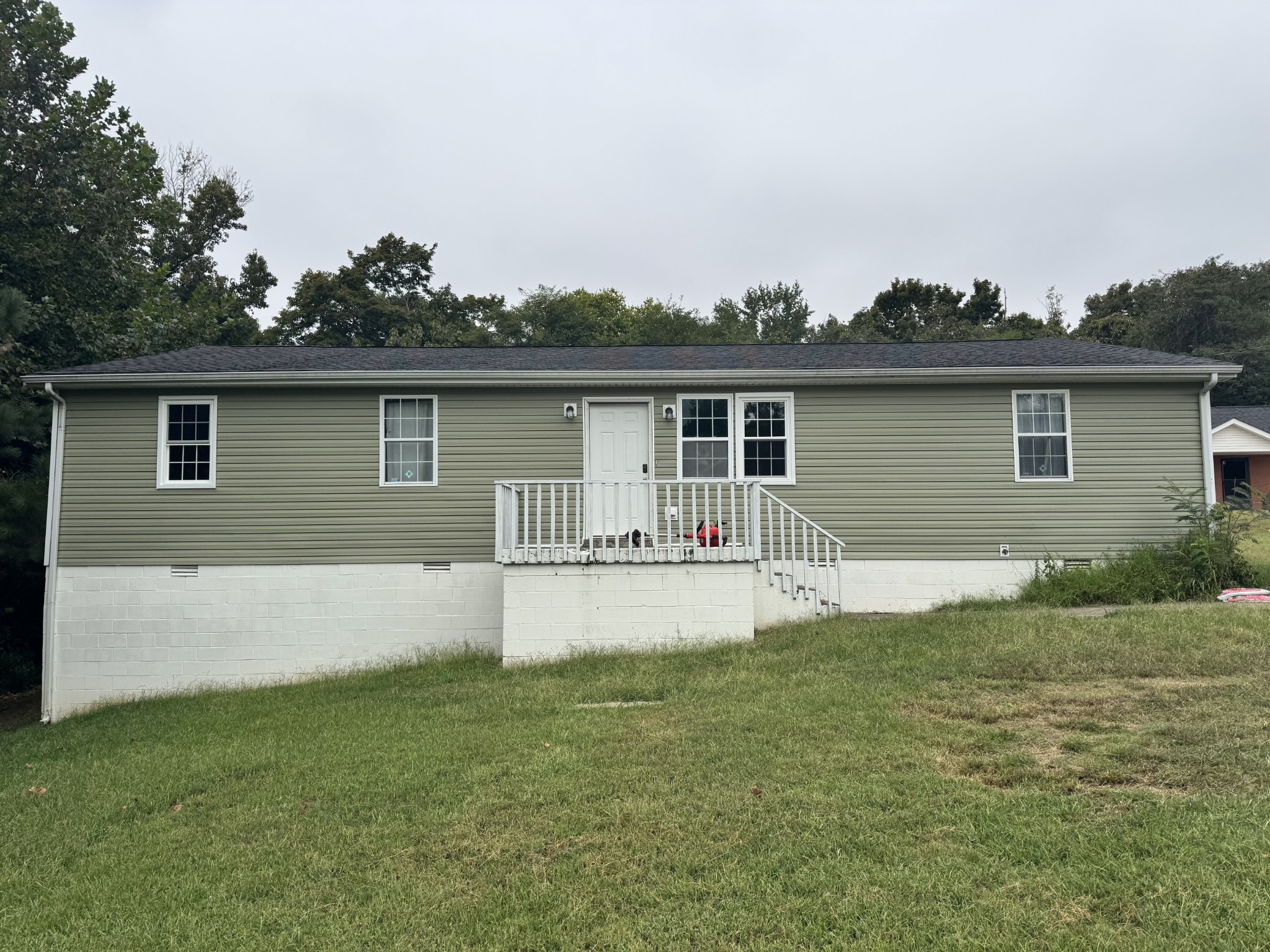960 Martin St