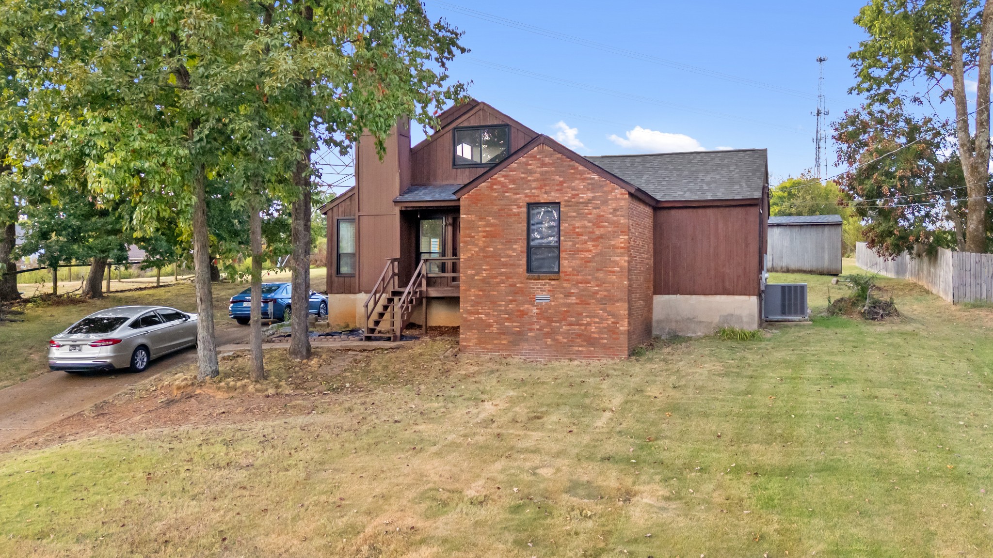 312 Sunrise Cir Property Photo 1