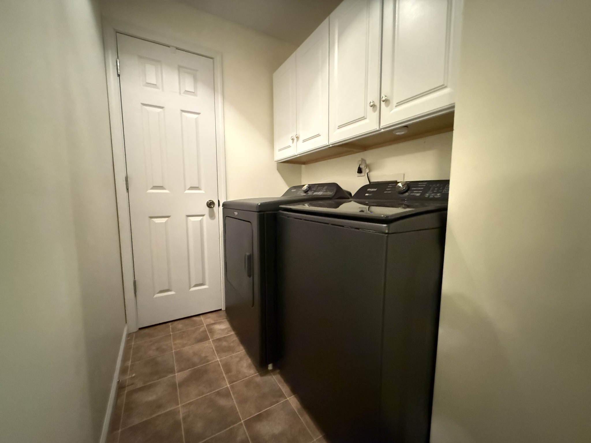 114 Hillcrest Dr Property Photo 13