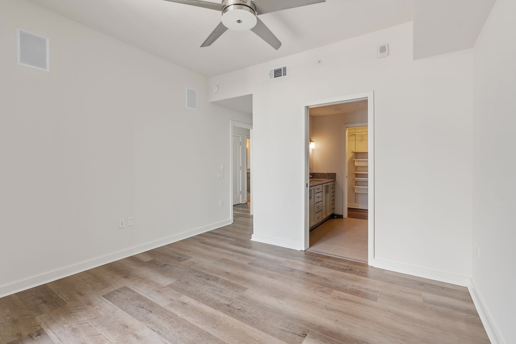 1212 Laurel St Property Photo 20