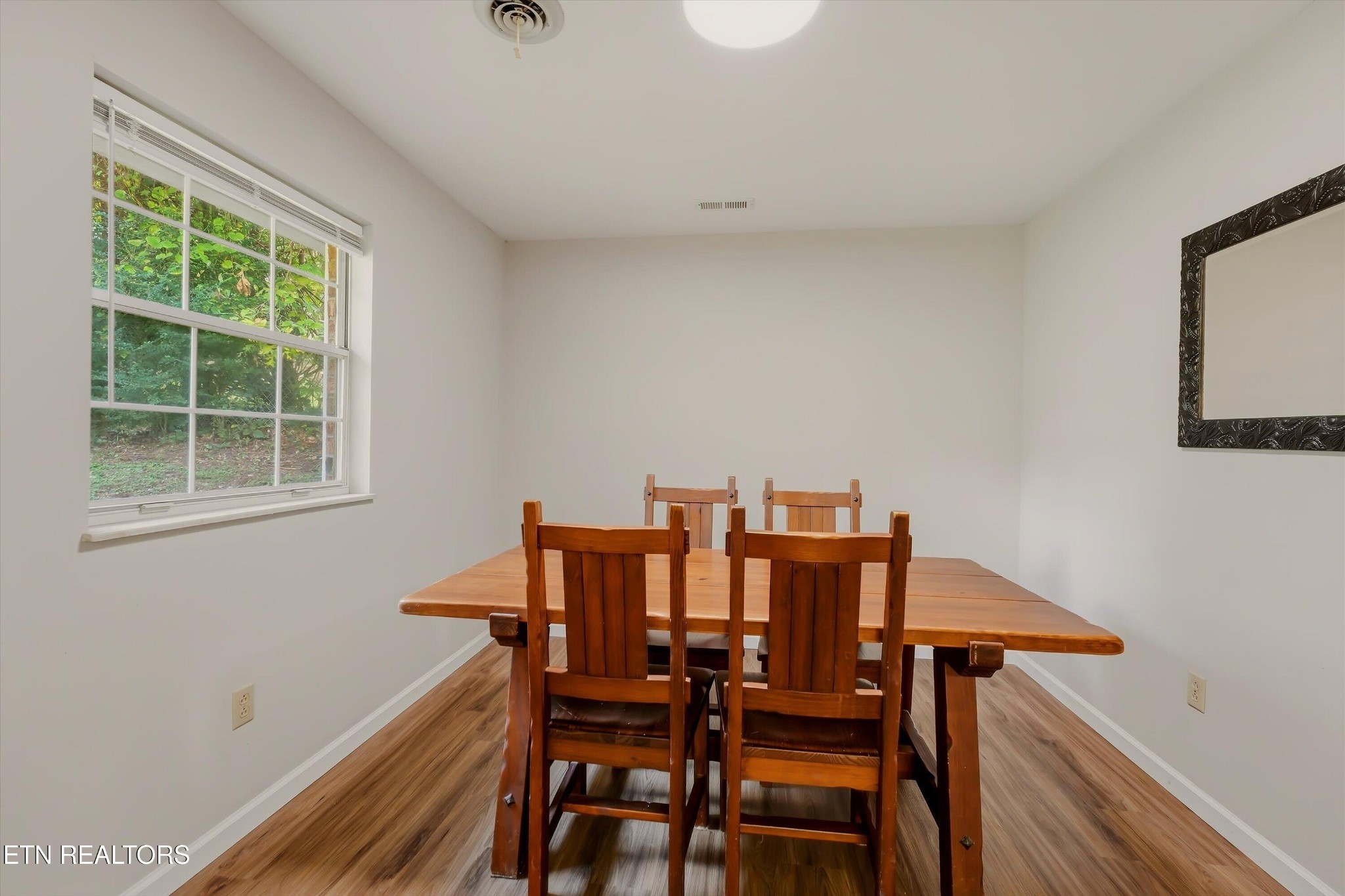 5608 Ridgetop Rd Property Photo 8
