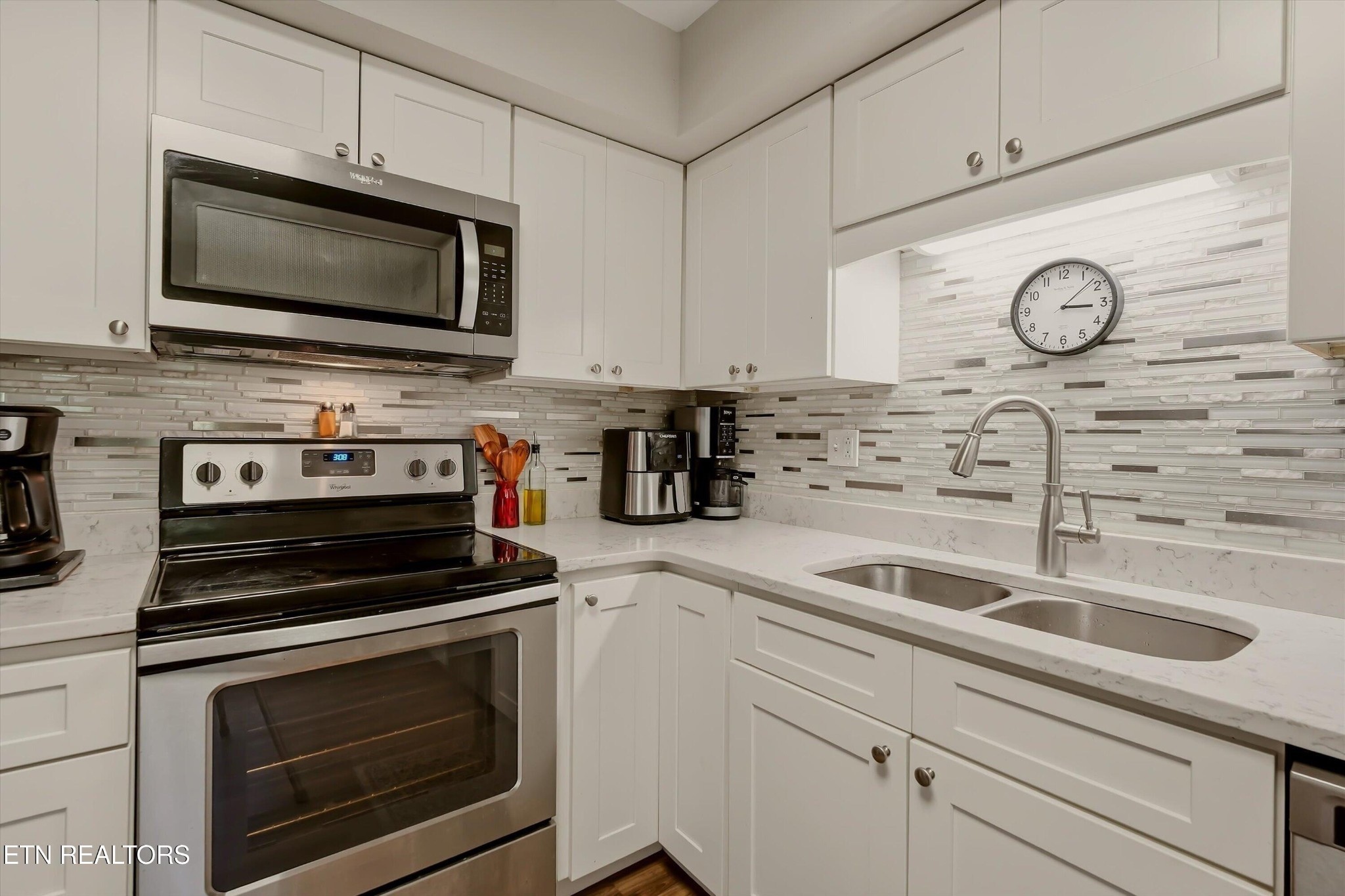 5608 Ridgetop Rd Property Photo 11