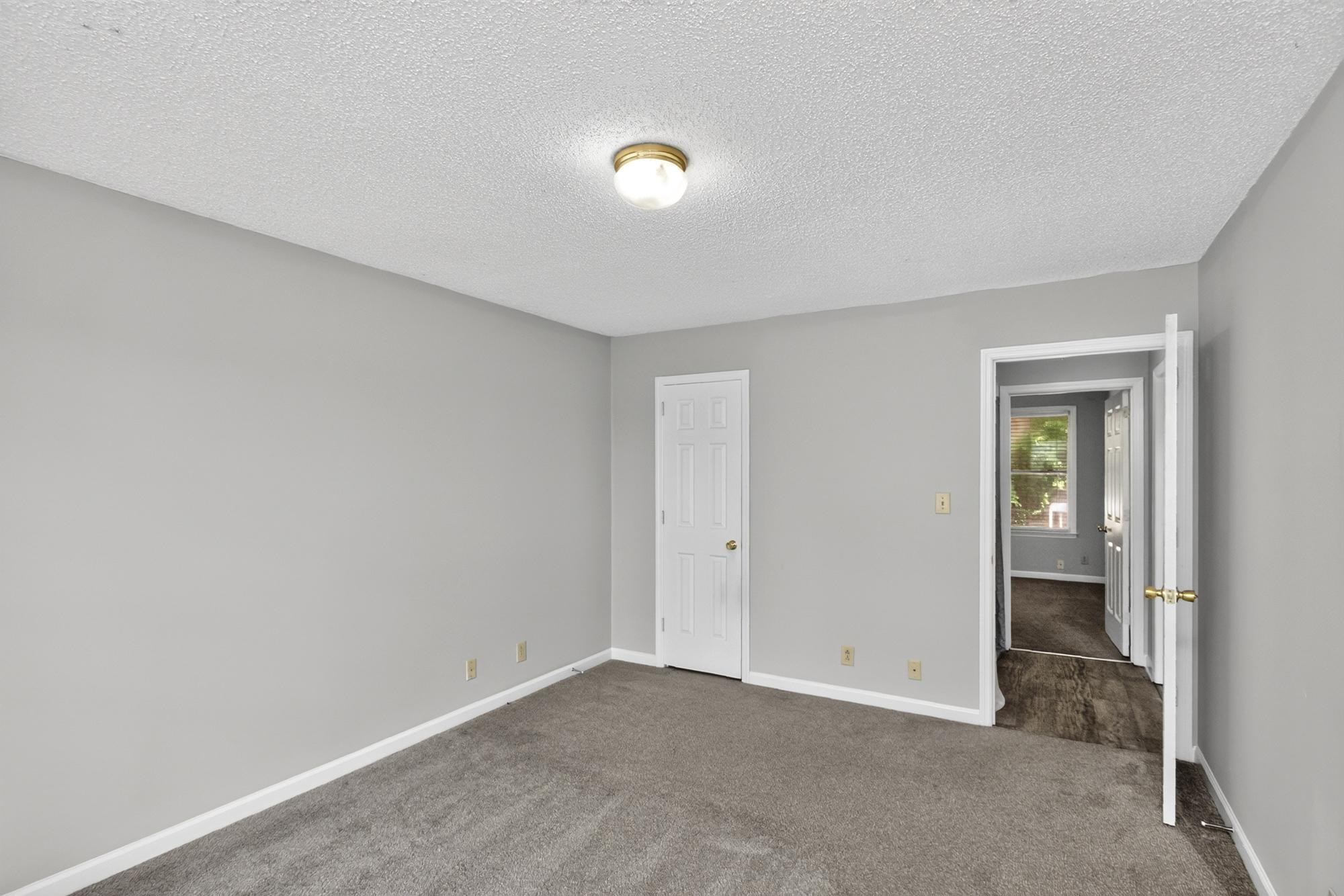 1681 Baltimore Dr Property Photo 18