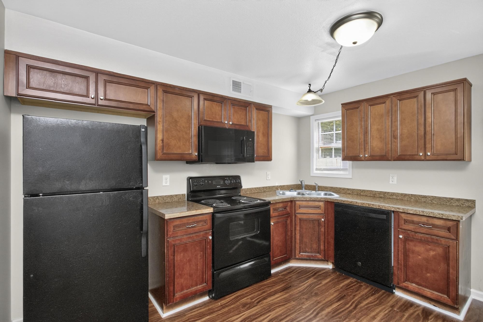 792 Cherrybark Ln Property Photo 10