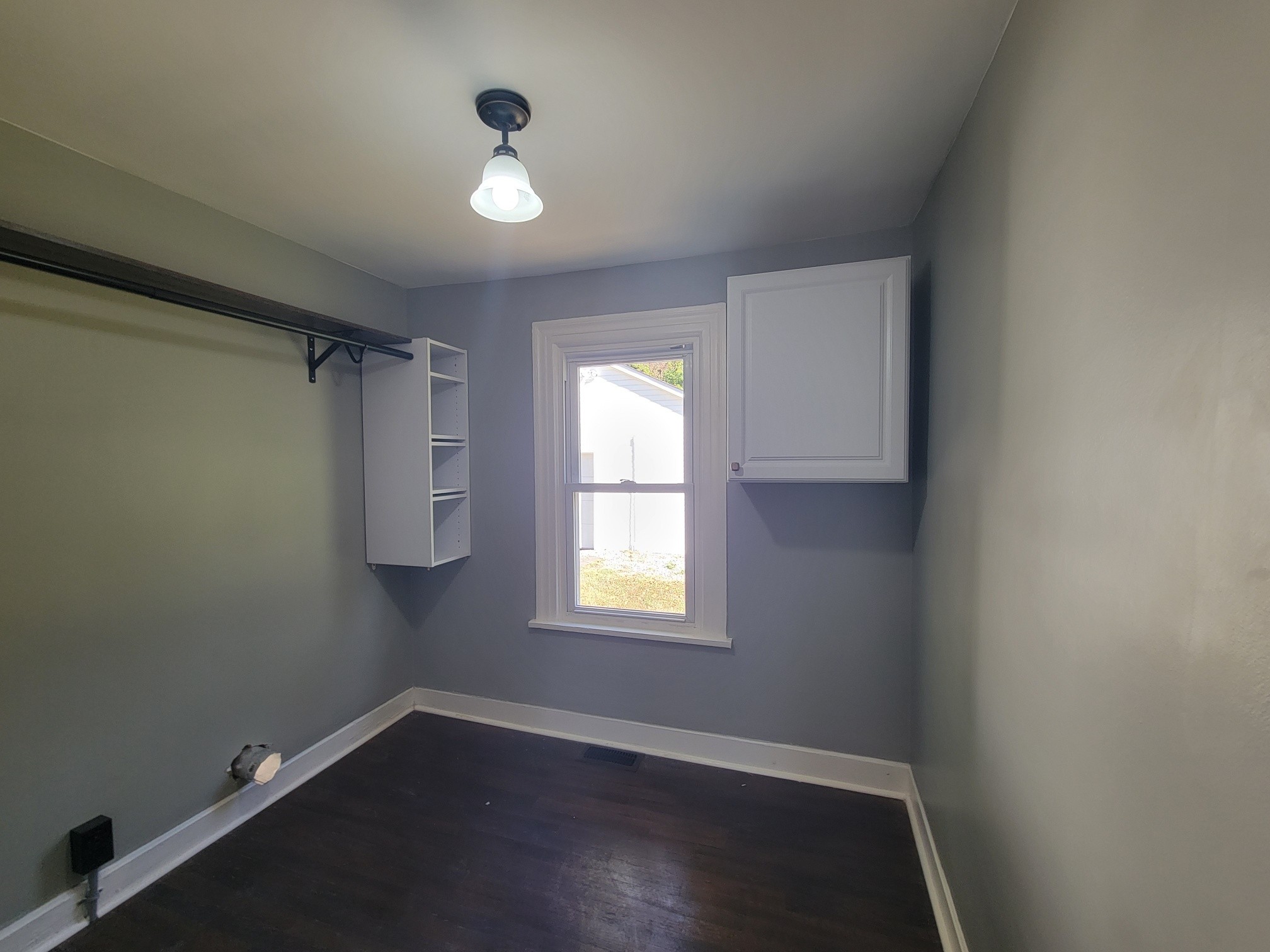 241 Aurora Ave Property Photo 6