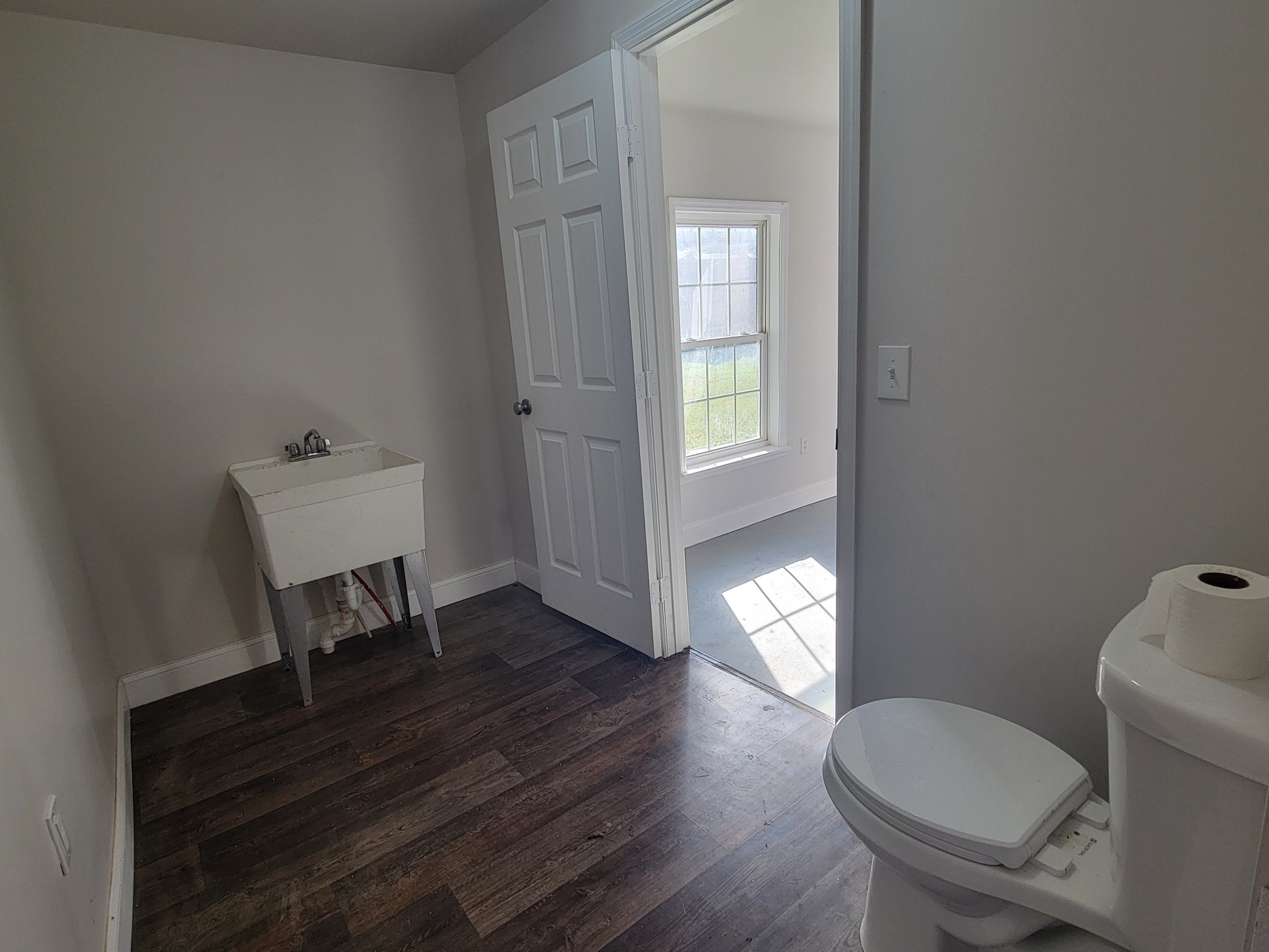 241 Aurora Ave Property Photo 17