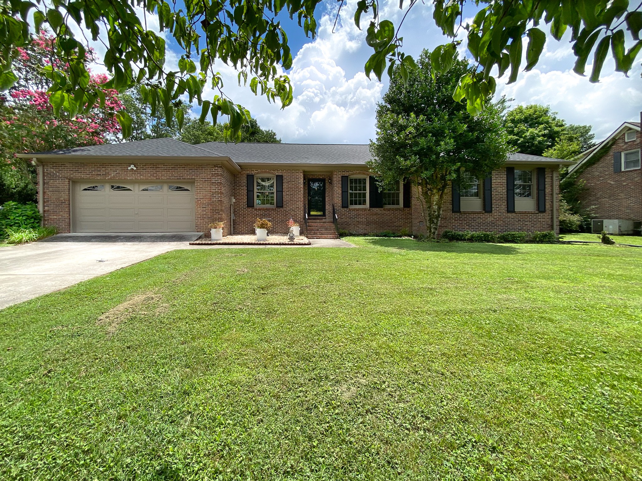 120 Mortons Lake Rd Property Photo 1