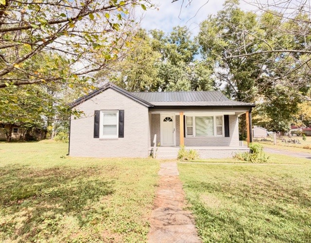 205 Alabama St Property Photo 1