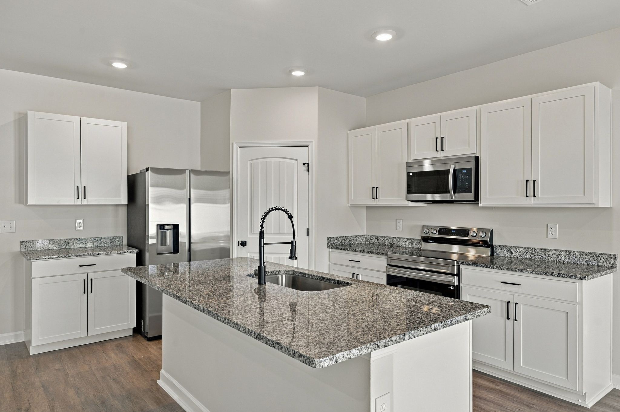 263 Addison Ave Property Photo 10