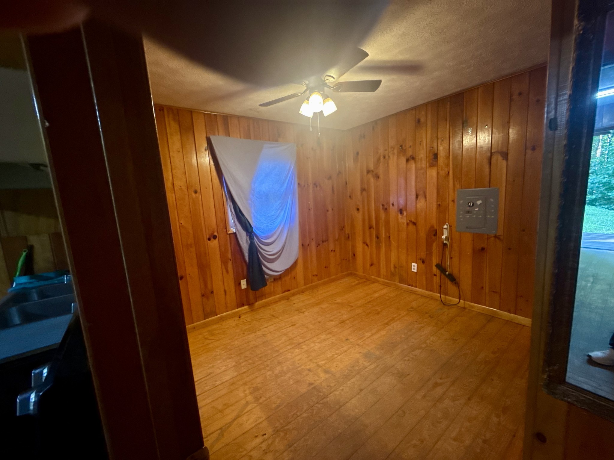 258 Mundy Rd Property Photo 2
