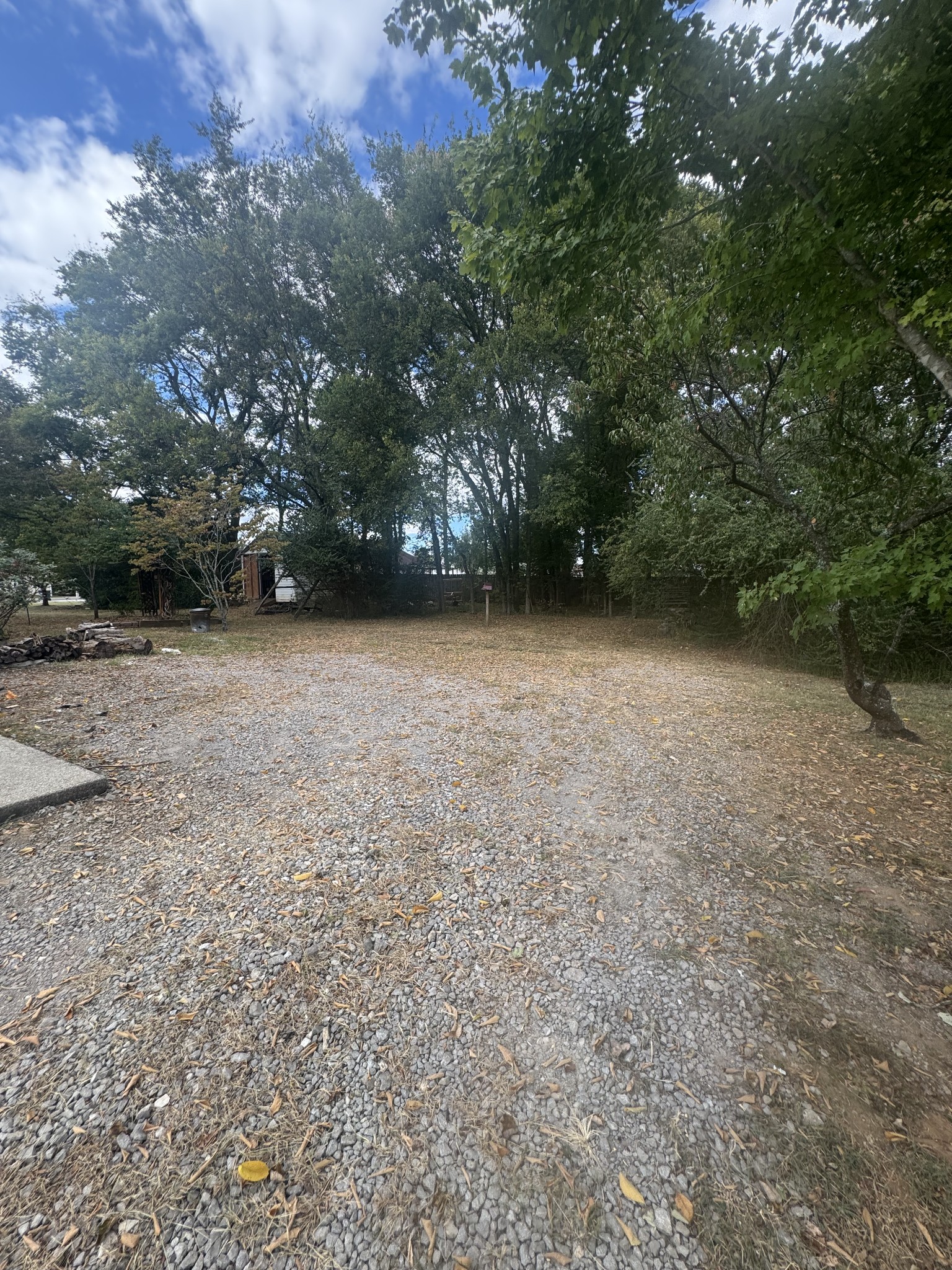 724 Hogan Dr Property Photo 7