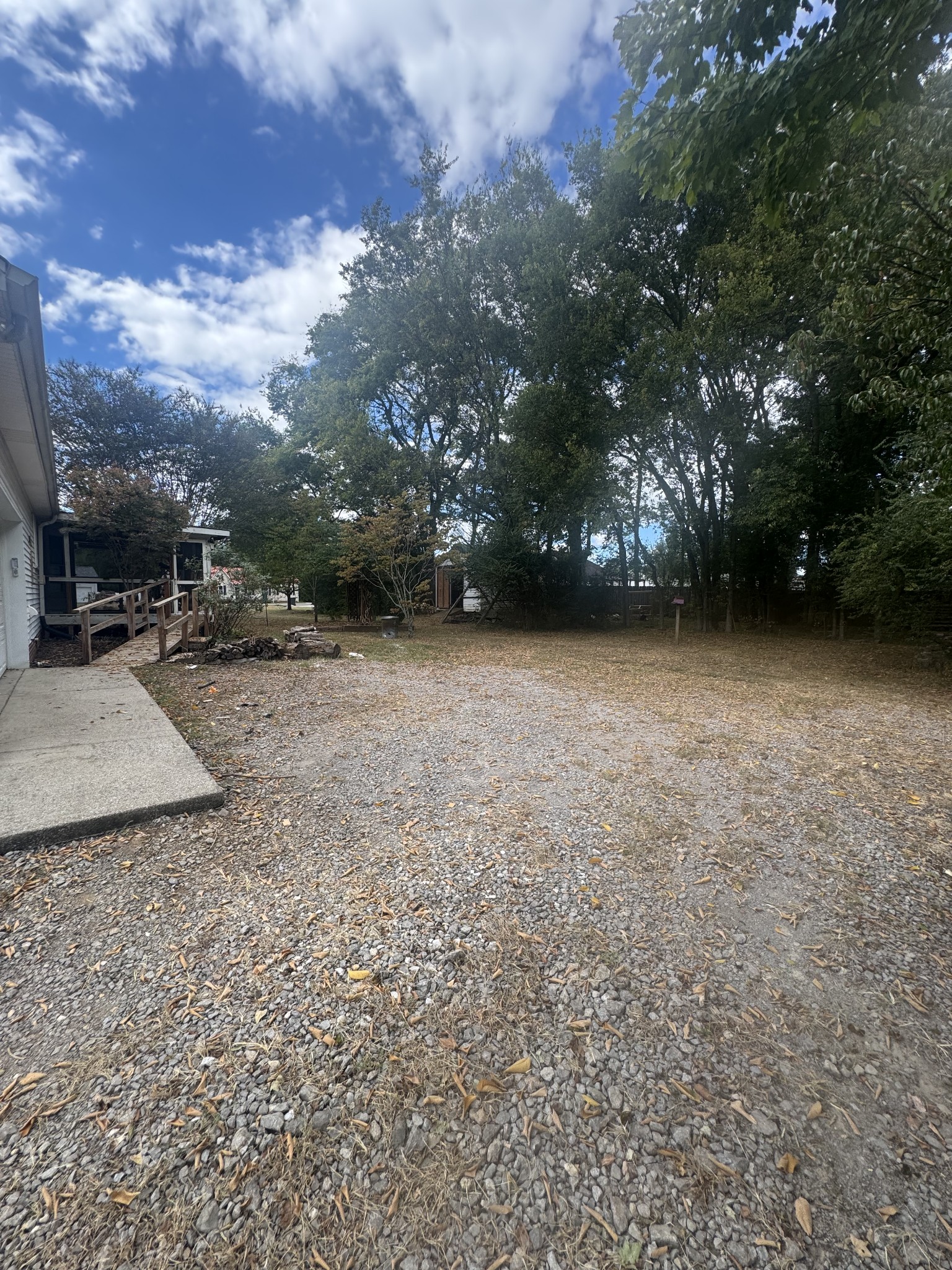 724 Hogan Dr Property Photo 12