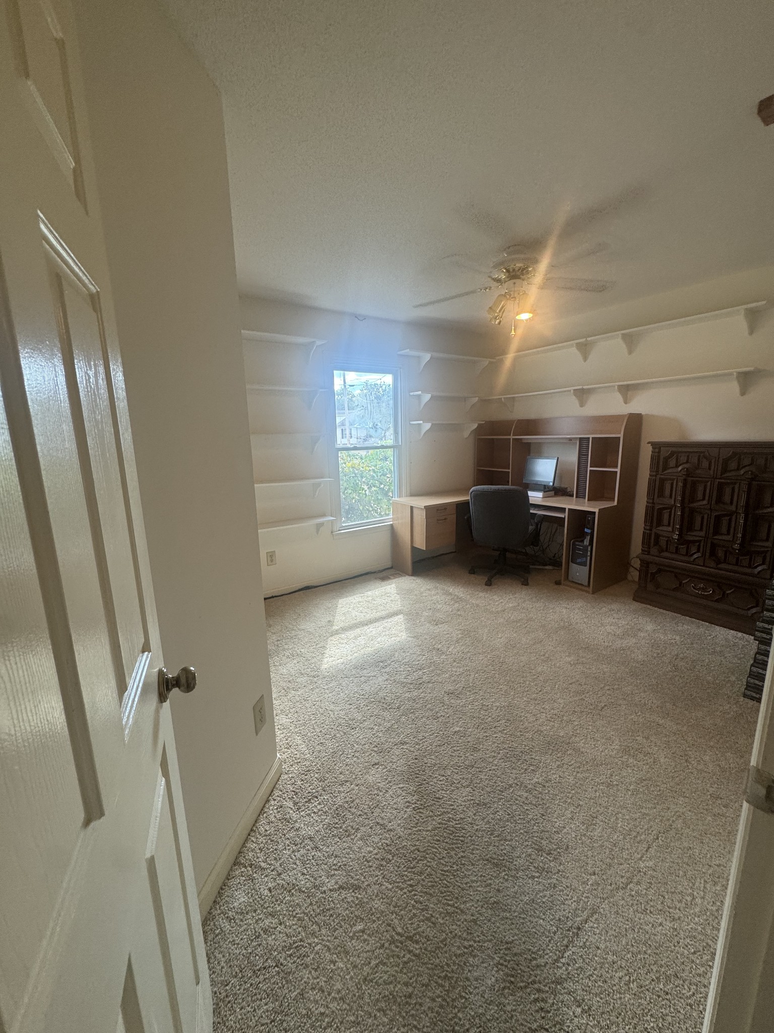 724 Hogan Dr Property Photo 21