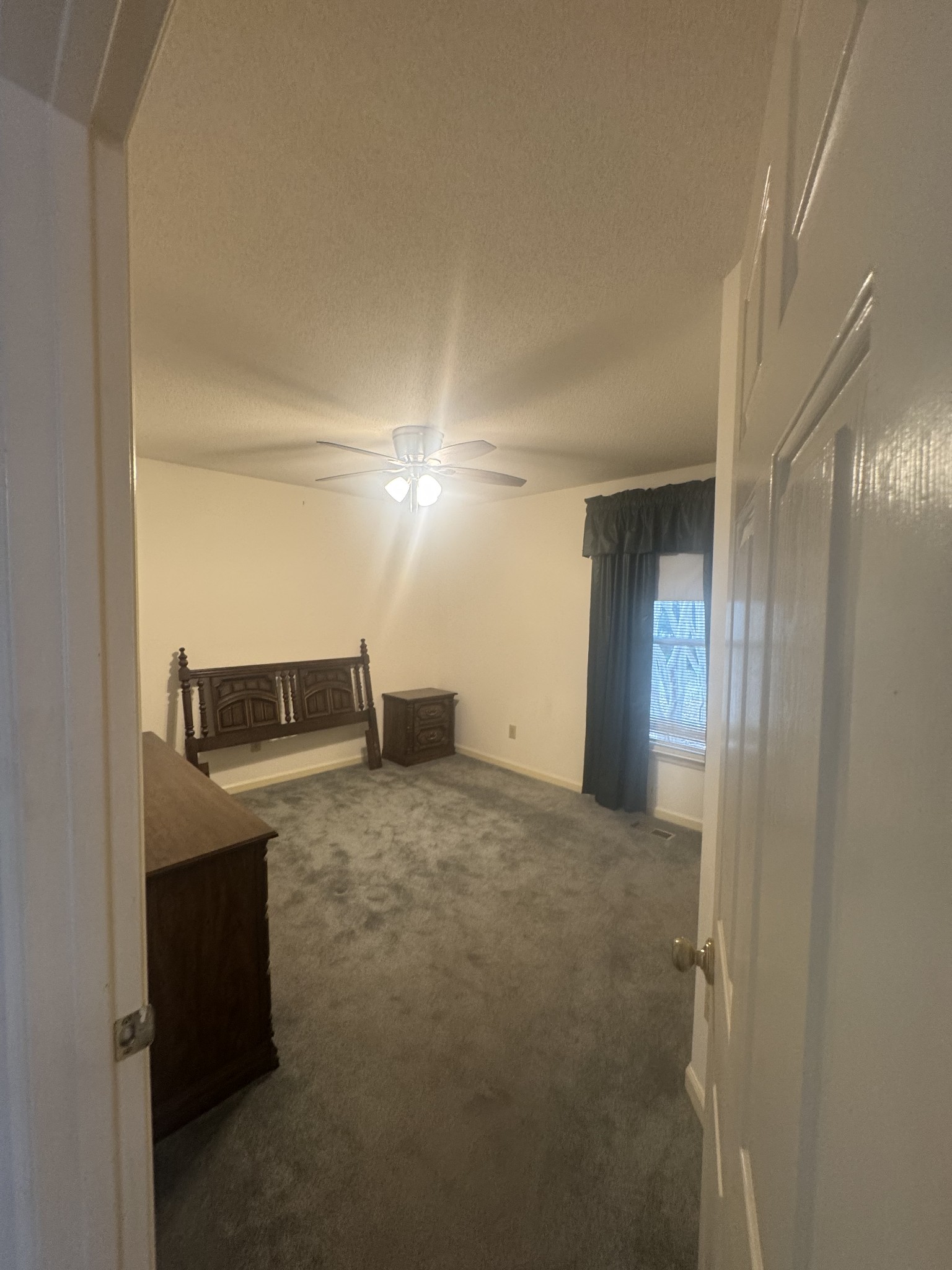 724 Hogan Dr Property Photo 27