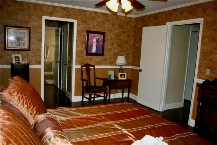 204 Cambridge Pl Property Photo 10