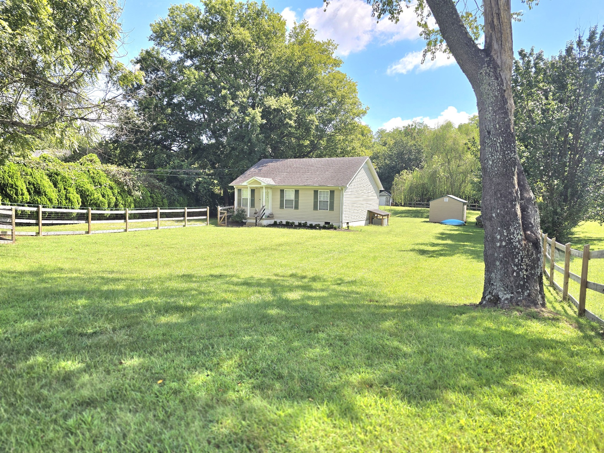 178 Miranda Rd Property Photo 1