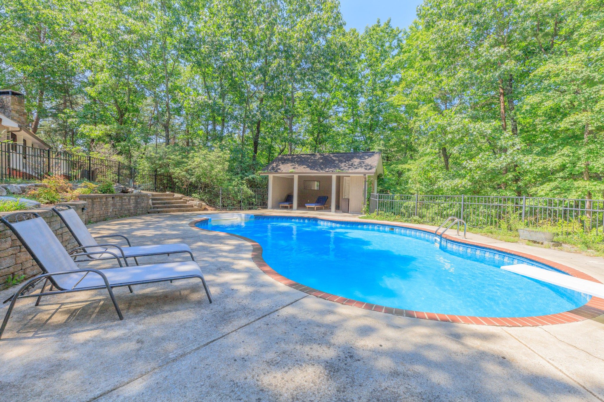 1558 Powder Springs Circle Property Photo 4