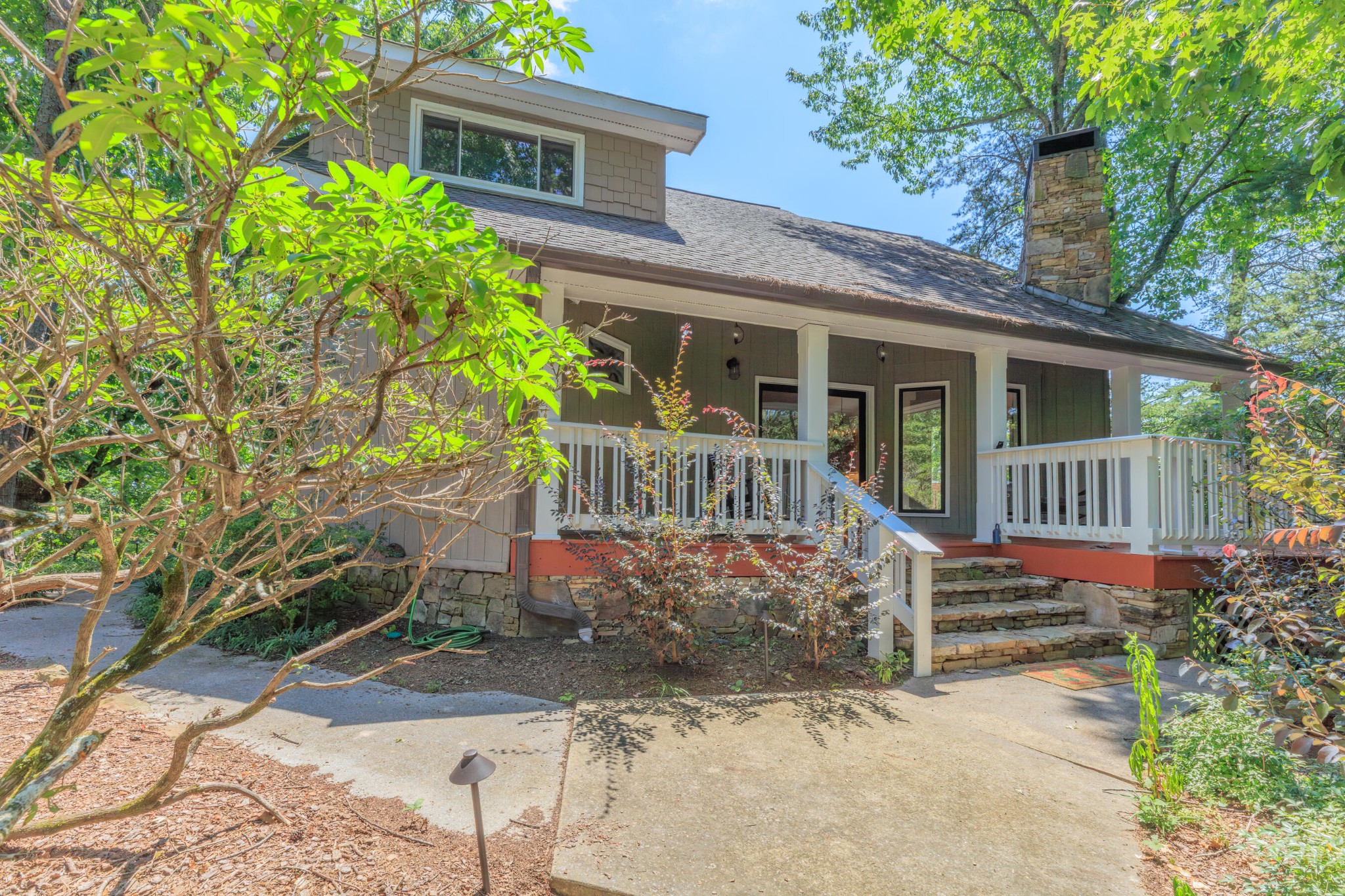 1558 Powder Springs Circle Property Photo 8