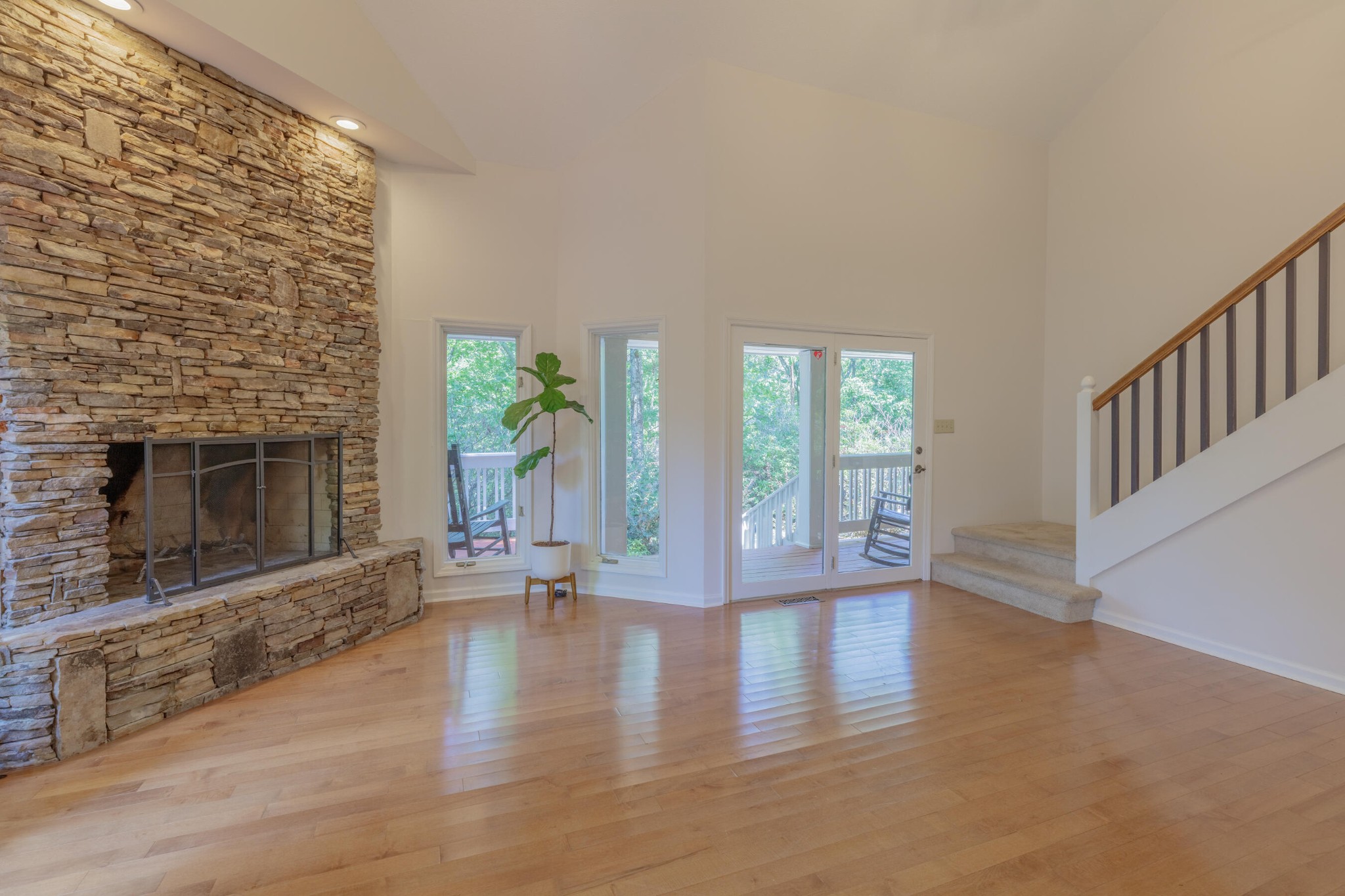 1558 Powder Springs Circle Property Photo 12